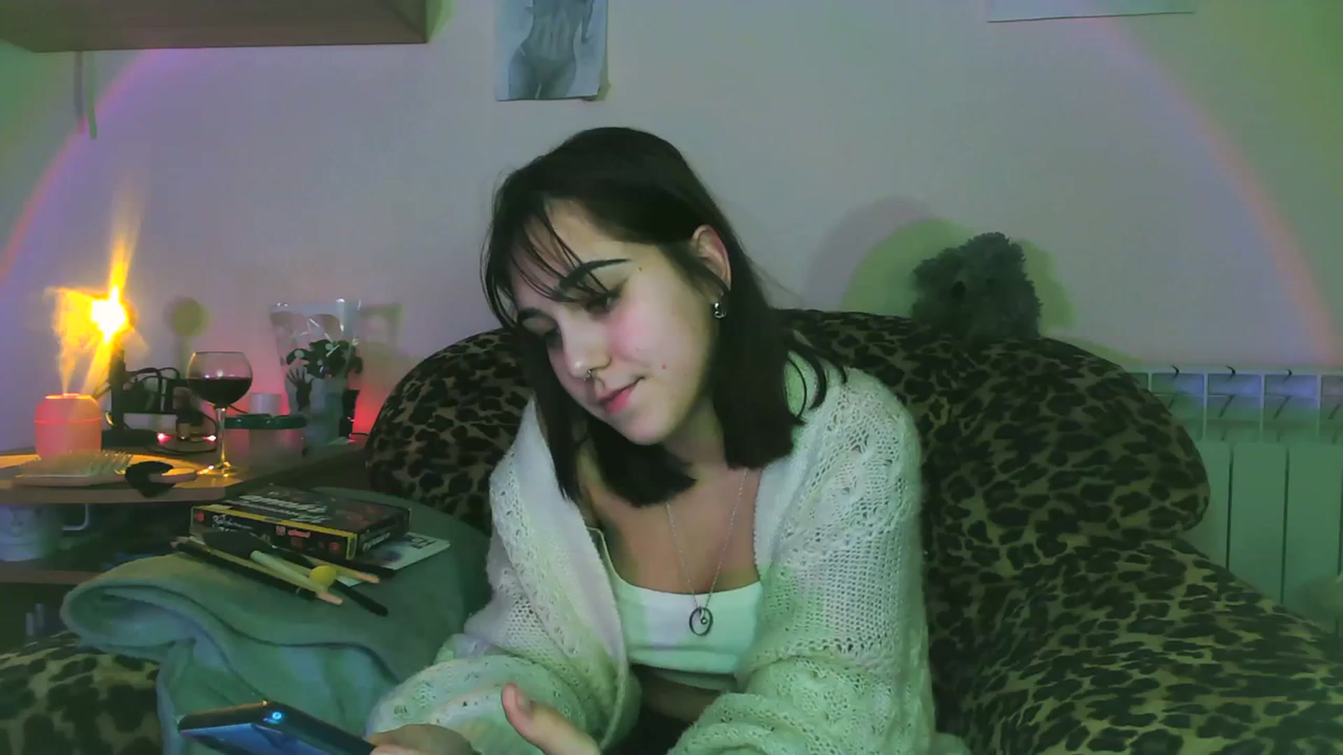 Gallery image thumbnail from Alter3g00's myfreecams stream on, 12/03/2023, 20:03 image 5 of 20