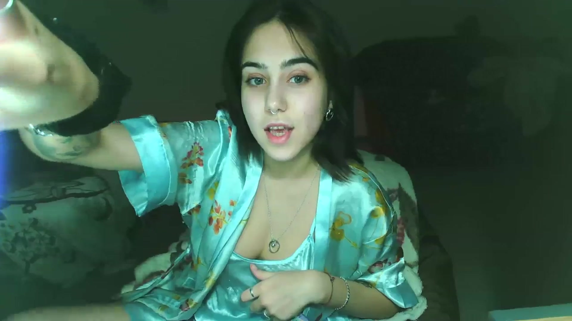Gallery image thumbnail from Alter3g00's myfreecams stream on, 12/07/2023, 15:47 image 3 of 20