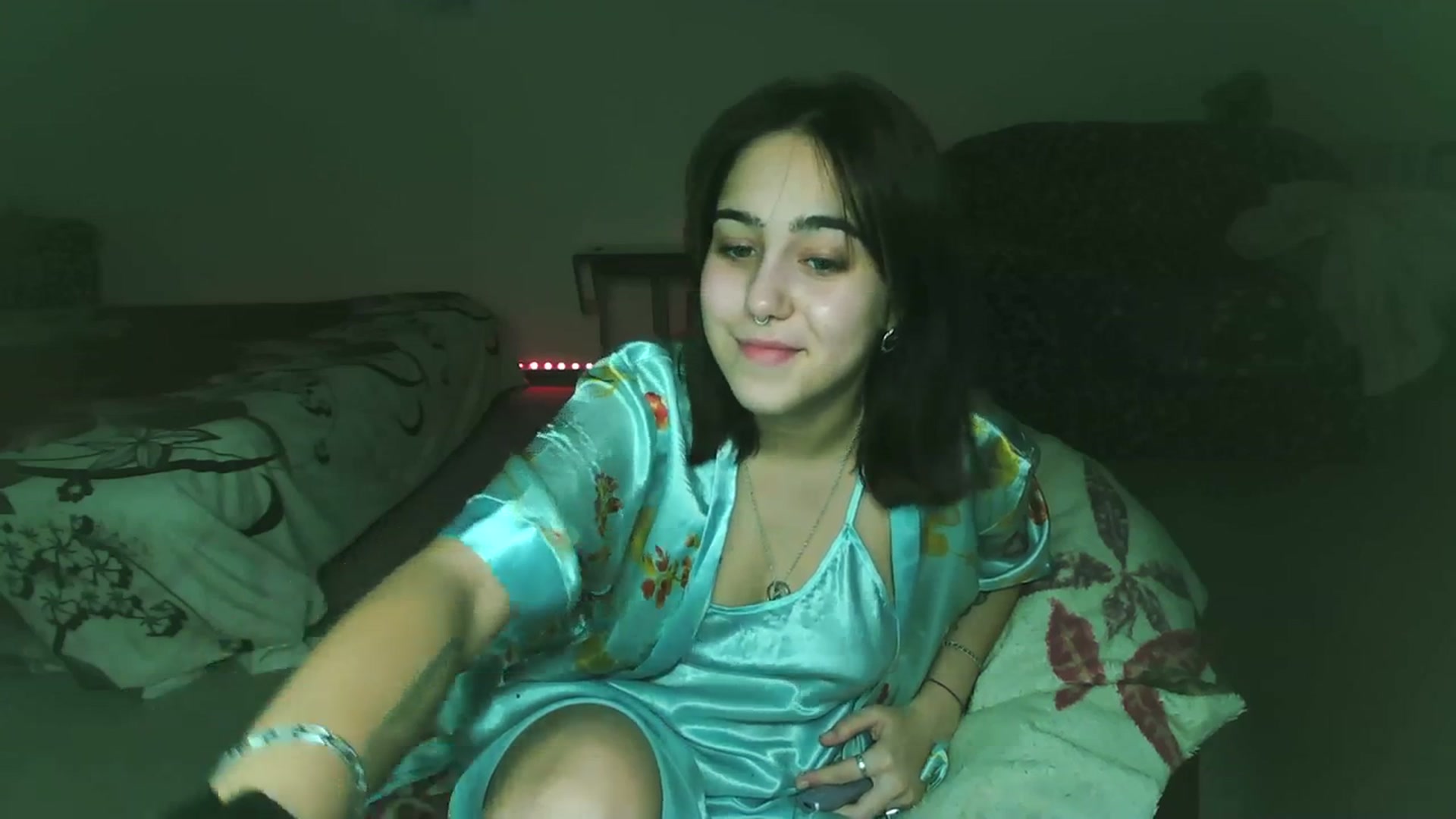 Gallery image thumbnail from Alter3g00's myfreecams stream on, 12/07/2023, 18:37 image 9 of 20