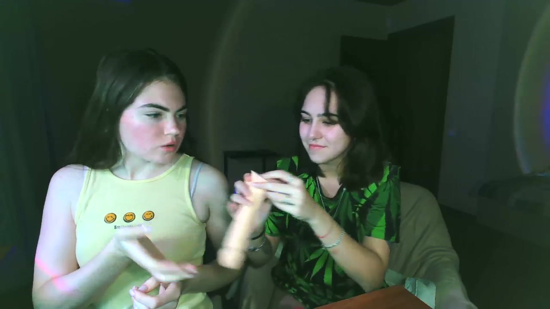 Gallery image thumbnail from Alter3g00's myfreecams stream on, 12/12/2023, 17:43 image 9 of 20