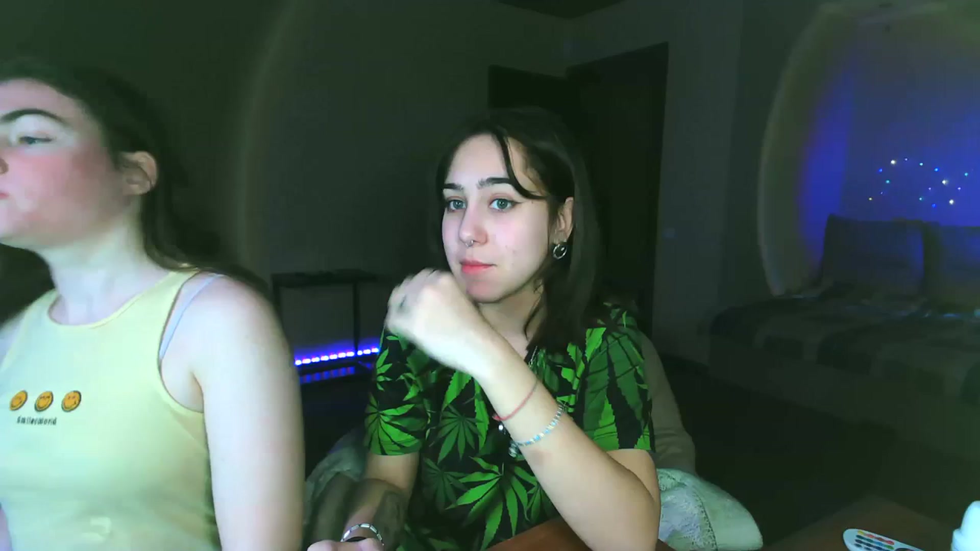 Gallery image thumbnail from Alter3g00's myfreecams stream on, 12/12/2023, 17:43 image 3 of 20
