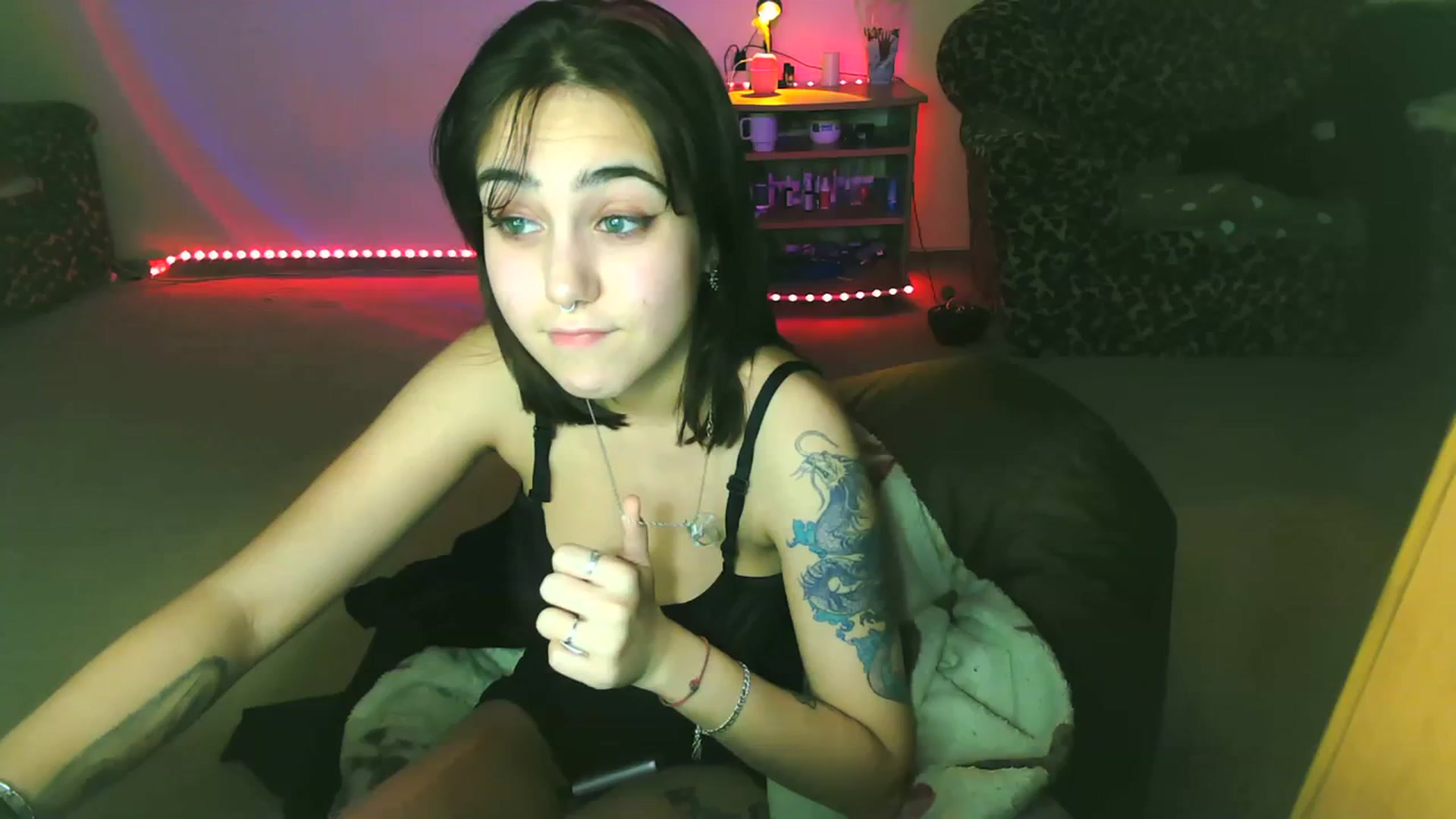 Gallery image thumbnail from Alter3g00's myfreecams stream on, 12/15/2023, 16:00 image 7 of 20