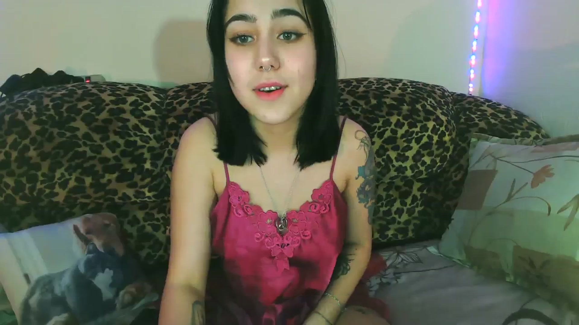 Gallery image thumbnail from Alter3g00's myfreecams stream on, 12/20/2023, 18:35 image 15 of 20