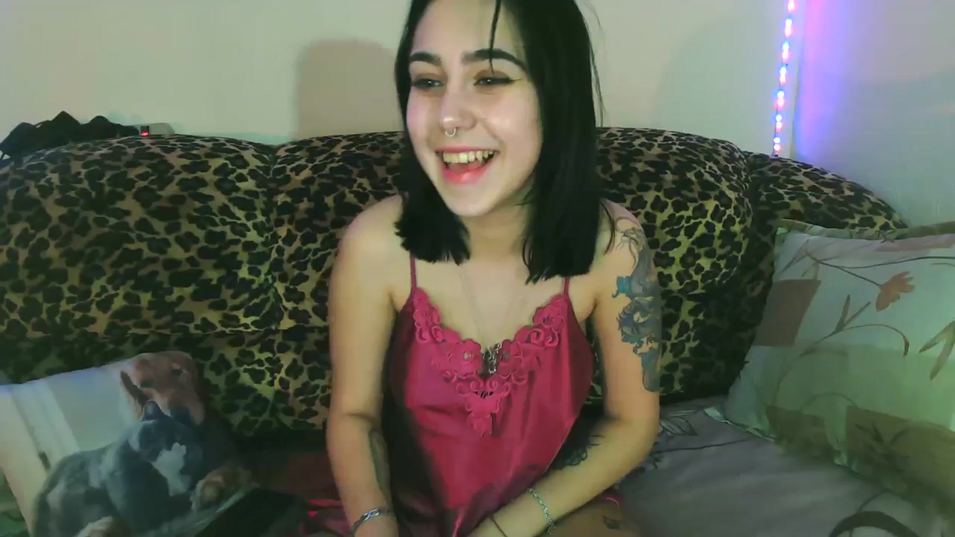 Gallery image thumbnail from Alter3g00's myfreecams stream on, 12/20/2023, 18:35 image 7 of 20