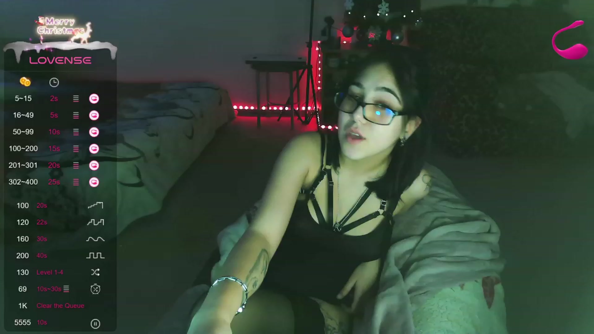 Gallery image thumbnail from Alter3g00's myfreecams stream on, 12/28/2023, 23:01 image 2 of 20