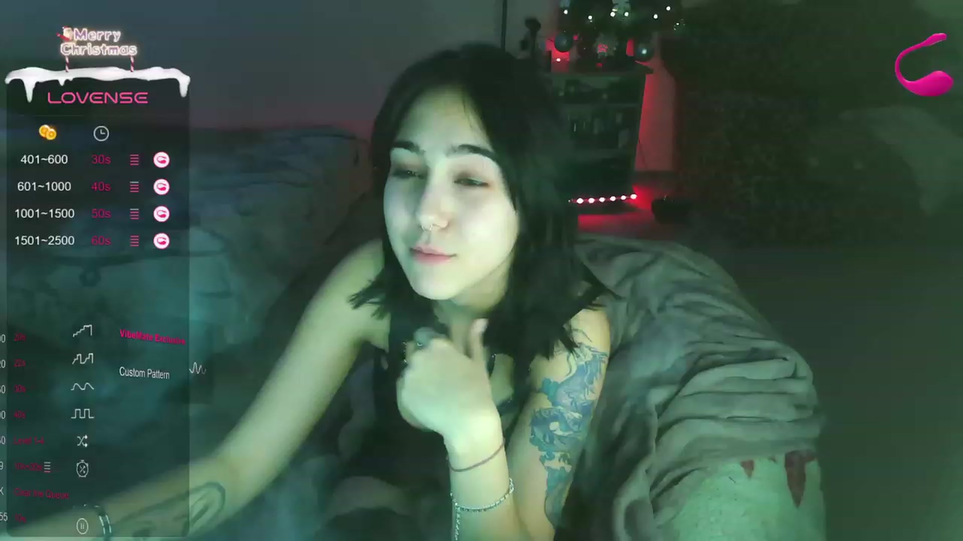 Gallery image thumbnail from Alter3g00's myfreecams stream on, 12/28/2023, 23:01 image 19 of 20