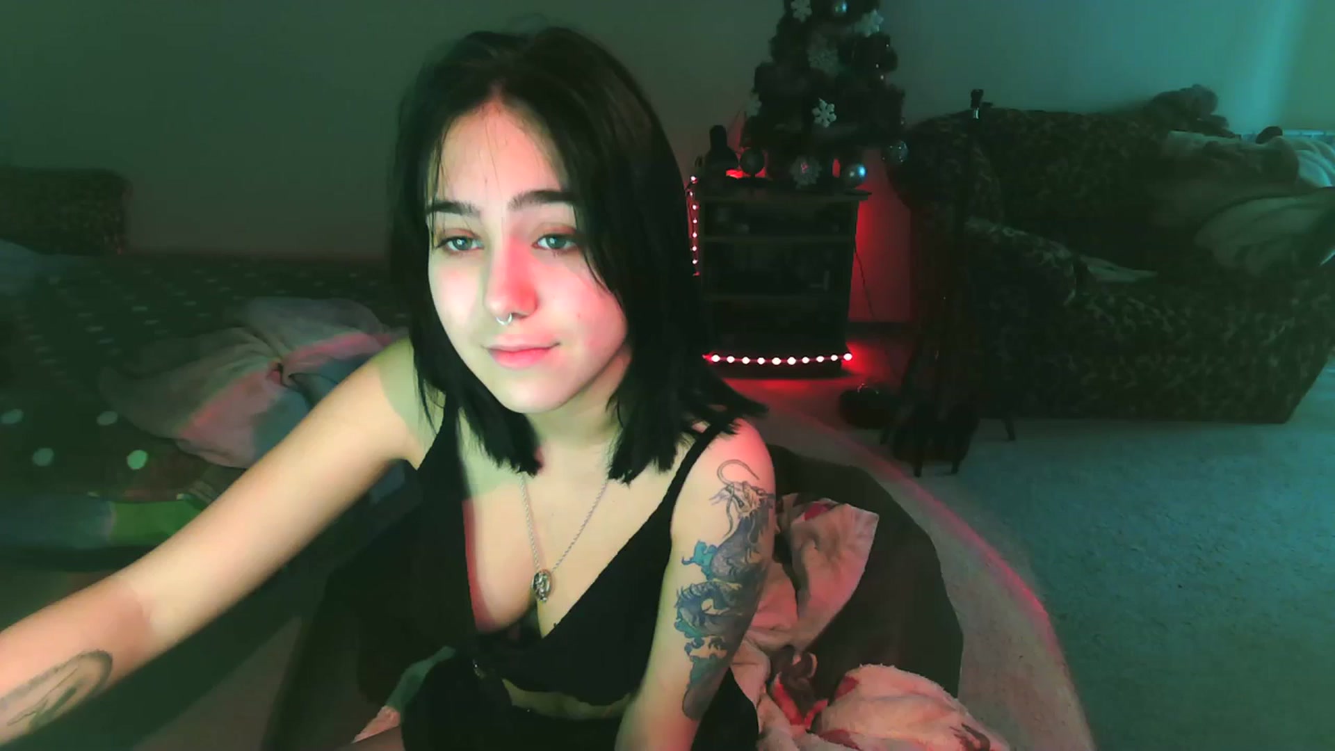 Gallery image thumbnail from Alter3g00's myfreecams stream on, 01/14/2024, 13:23 image 1 of 20
