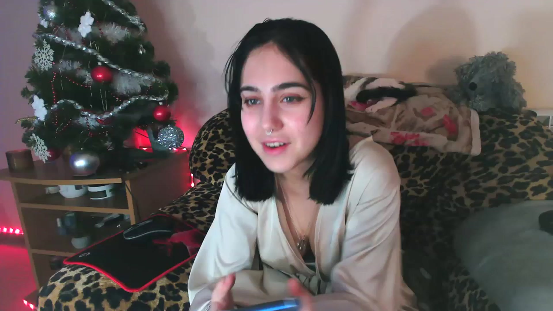 Gallery image thumbnail from Alter3g00's myfreecams stream on, 01/22/2024, 22:01 image 9 of 20