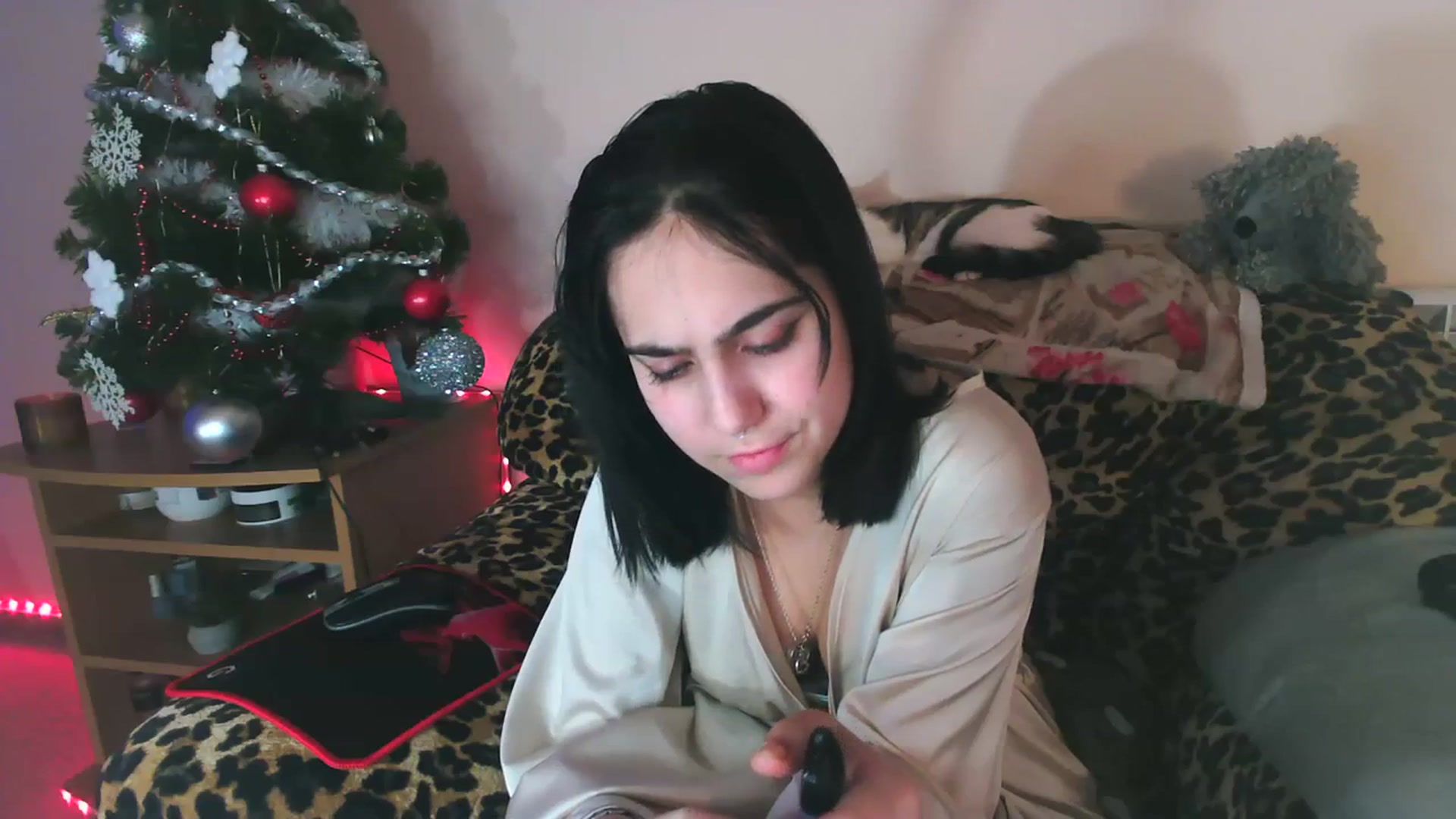 Gallery image thumbnail from Alter3g00's myfreecams stream on, 01/22/2024, 22:01 image 7 of 20