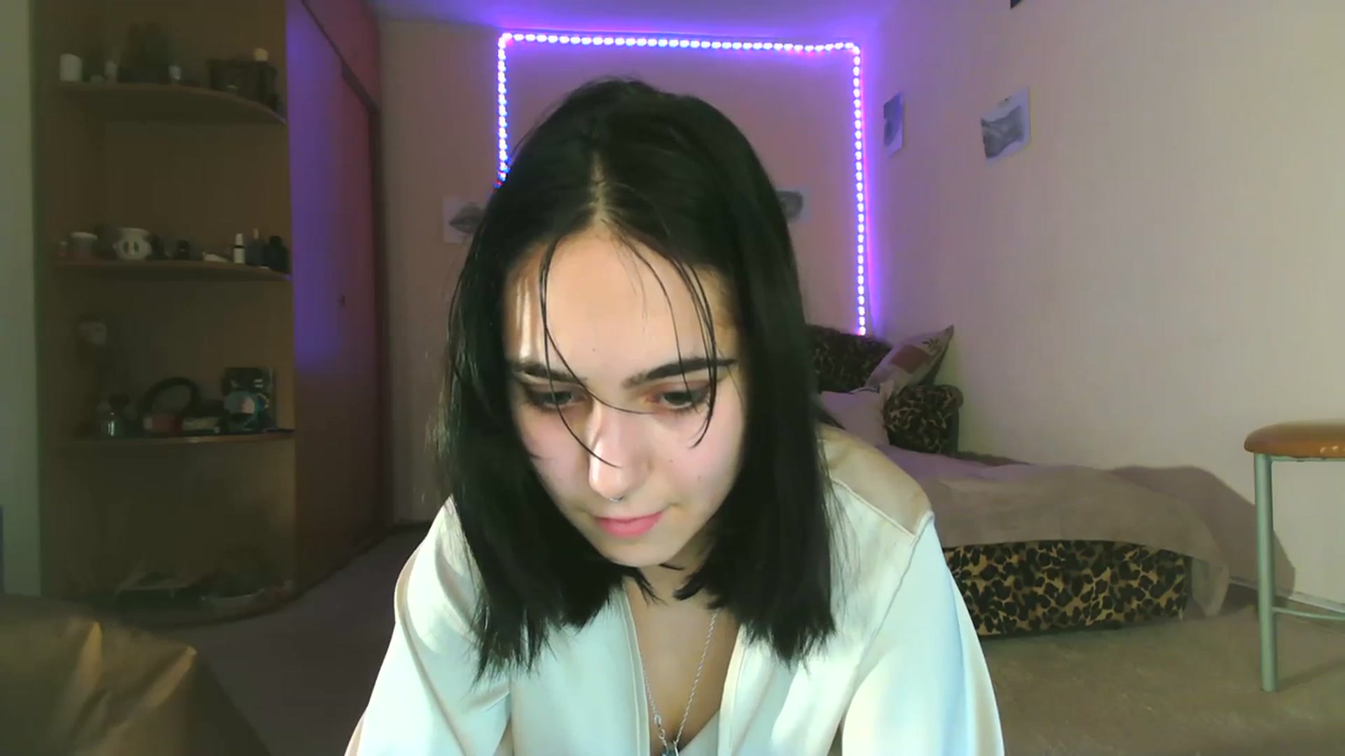 Gallery image thumbnail from Alter3g00's myfreecams stream on, 01/26/2024, 17:48 image 16 of 20