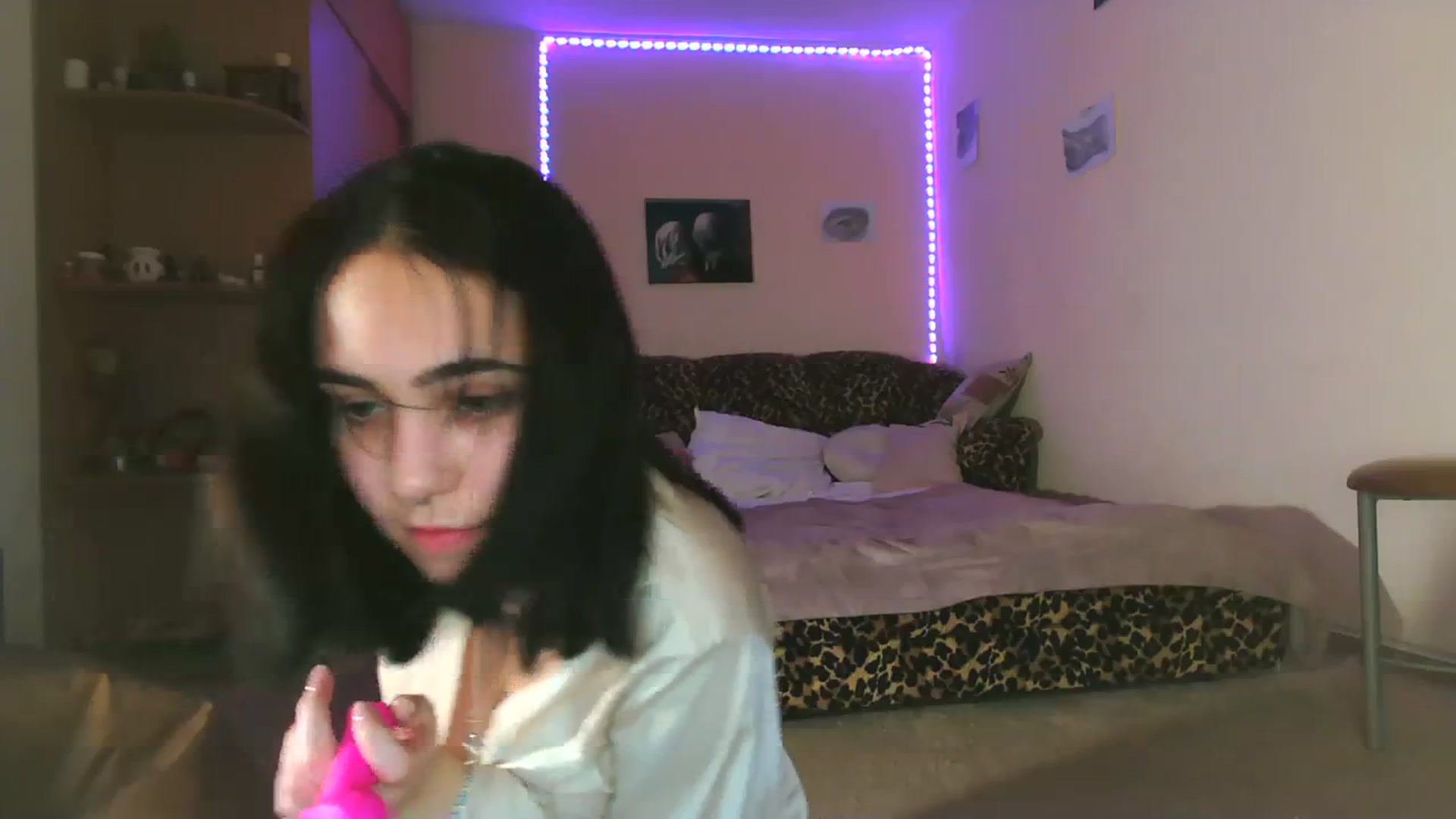 Gallery image thumbnail from Alter3g00's myfreecams stream on, 01/26/2024, 17:48 image 15 of 20
