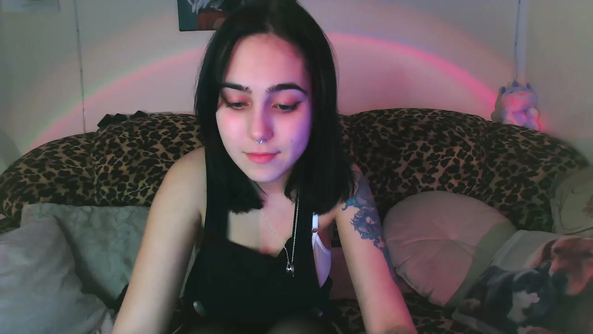 Gallery image thumbnail from Alter3g00's myfreecams stream on, 02/05/2024, 18:53 image 4 of 20