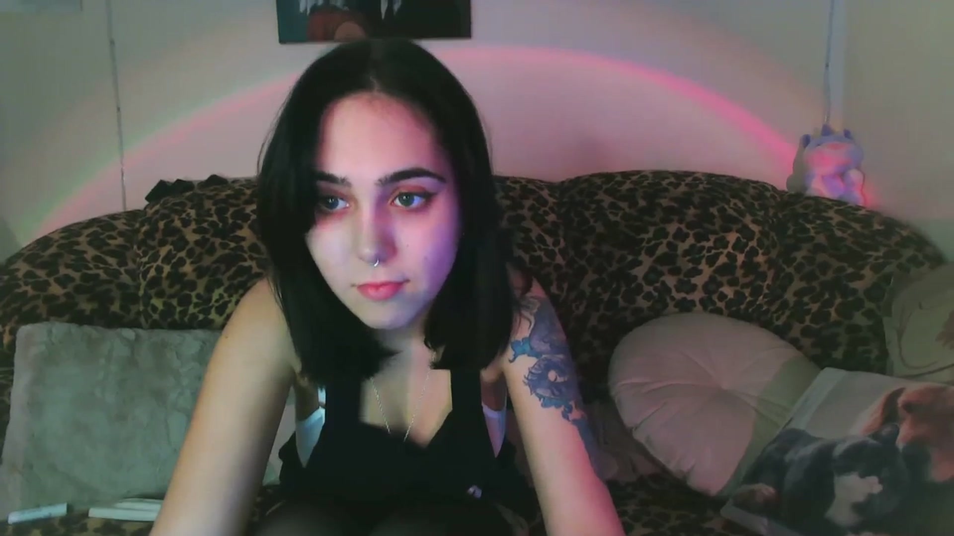 Gallery image thumbnail from Alter3g00's myfreecams stream on, 02/05/2024, 18:53 image 12 of 20