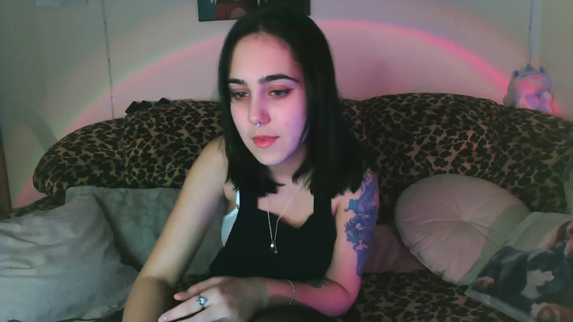 Gallery image thumbnail from Alter3g00's myfreecams stream on, 02/05/2024, 18:53 image 1 of 20