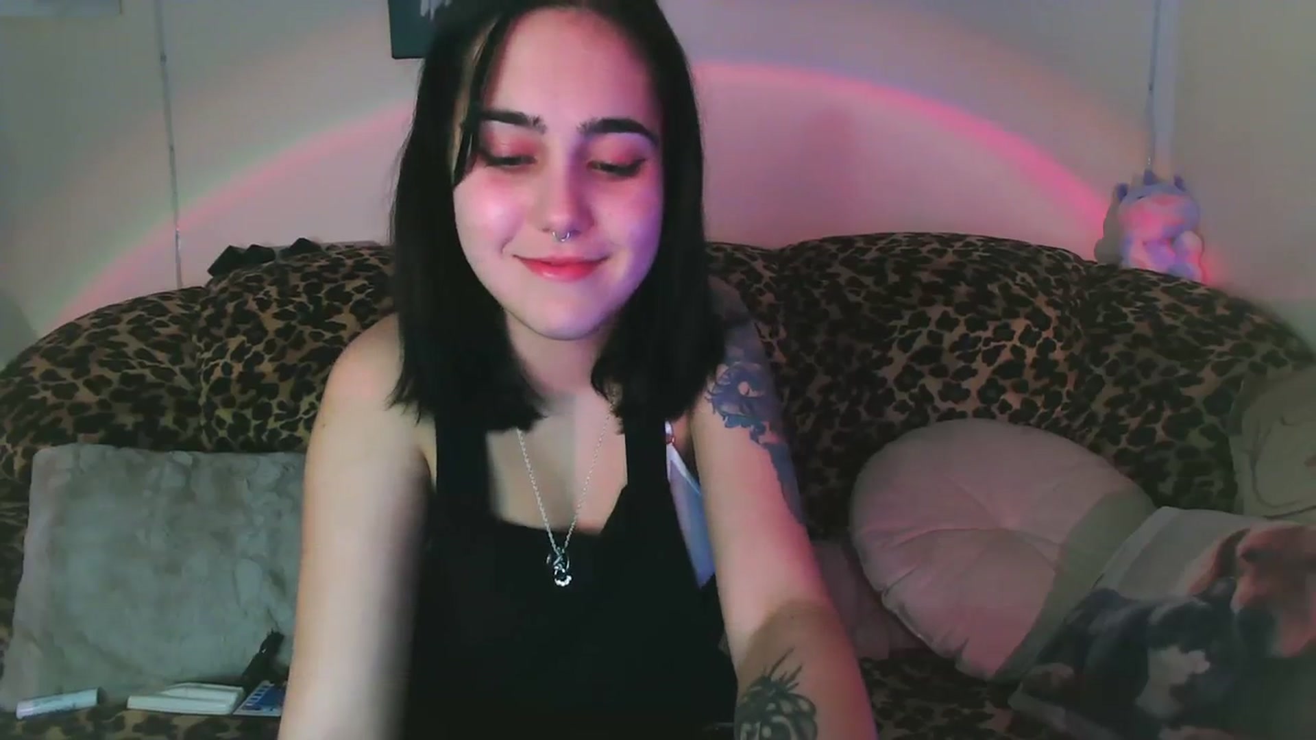 Gallery image thumbnail from Alter3g00's myfreecams stream on, 02/05/2024, 18:53 image 8 of 20