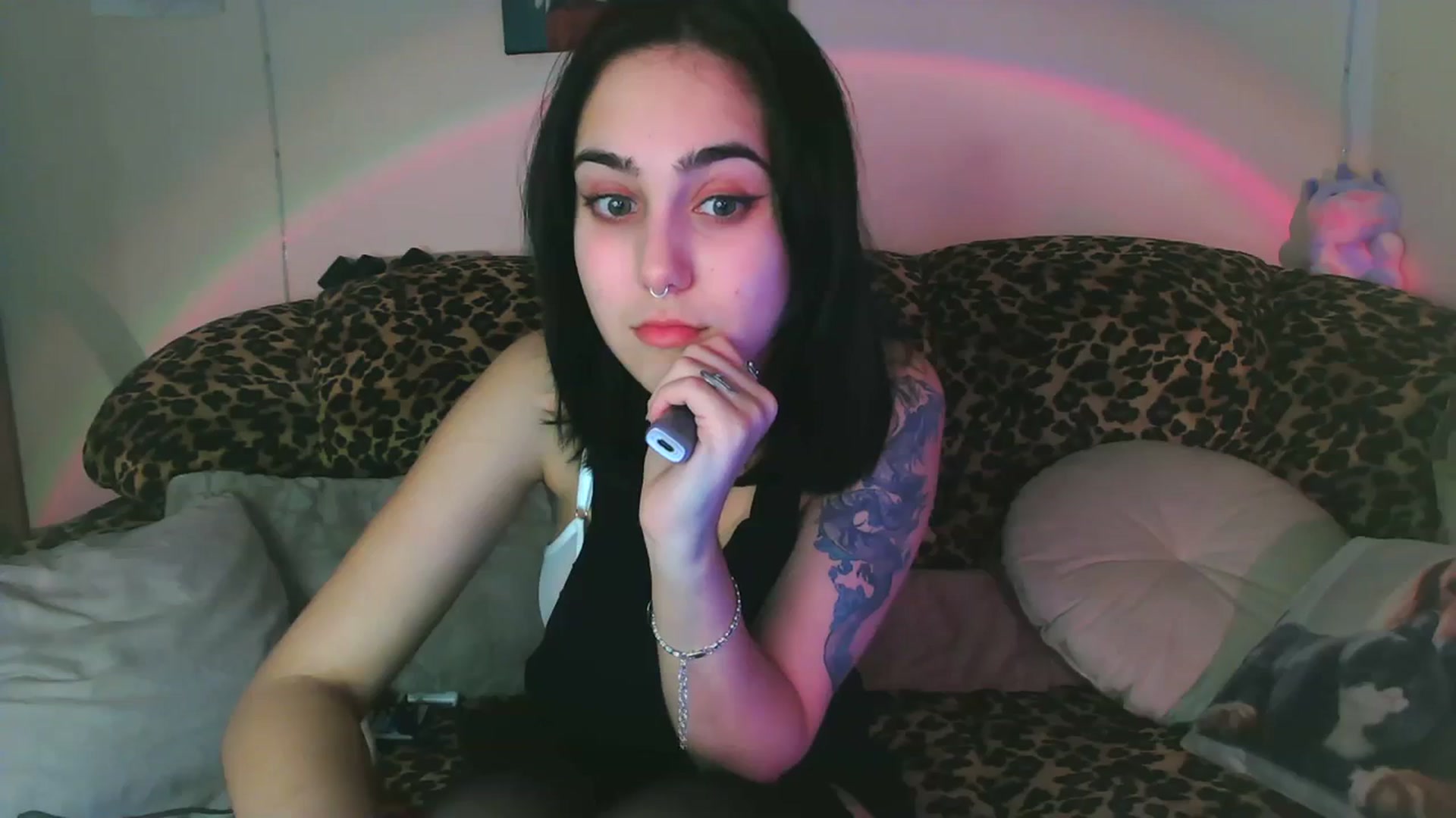 Gallery image thumbnail from Alter3g00's myfreecams stream on, 02/05/2024, 18:53 image 2 of 20