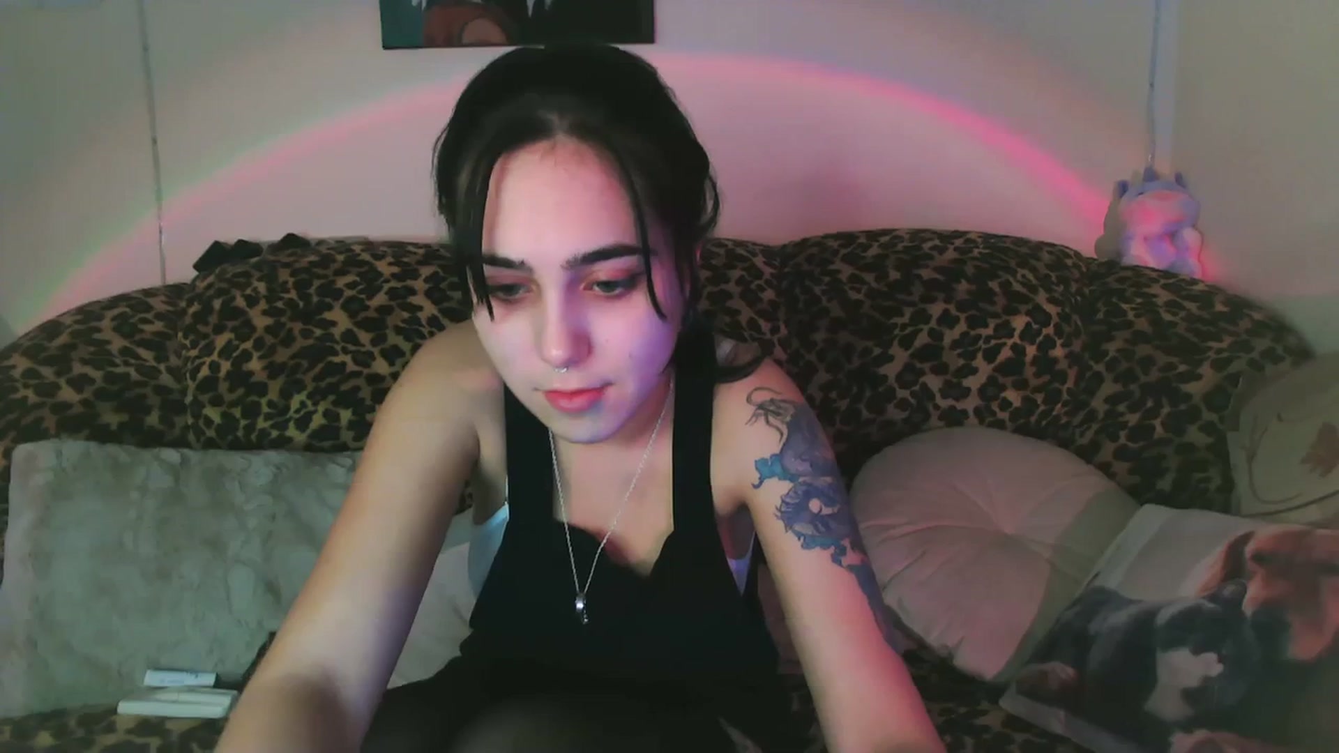 Gallery image thumbnail from Alter3g00's myfreecams stream on, 02/05/2024, 18:53 image 17 of 20