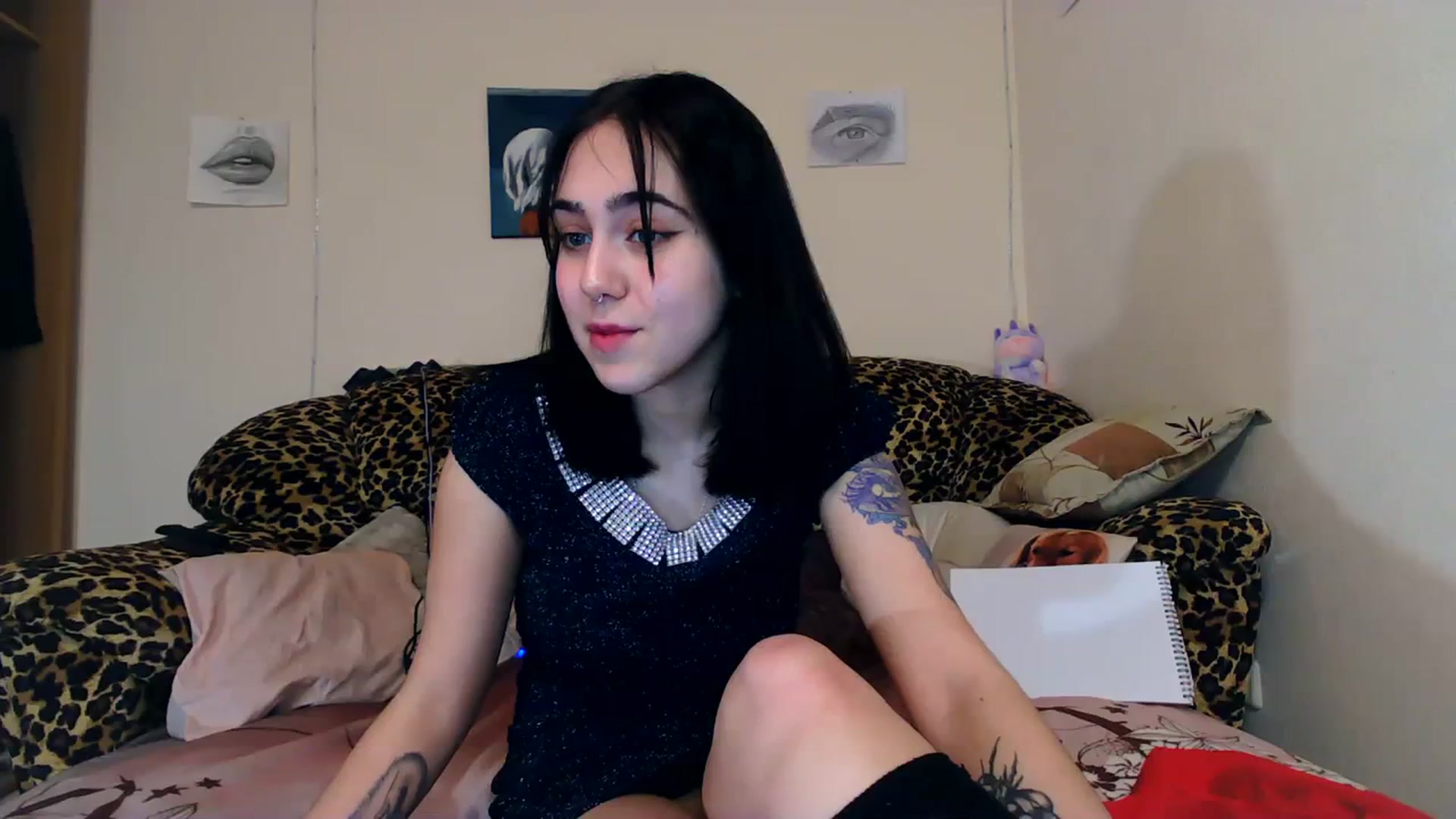 Gallery image thumbnail from Alter3g00's myfreecams stream on, 02/19/2024, 15:41 image 15 of 20