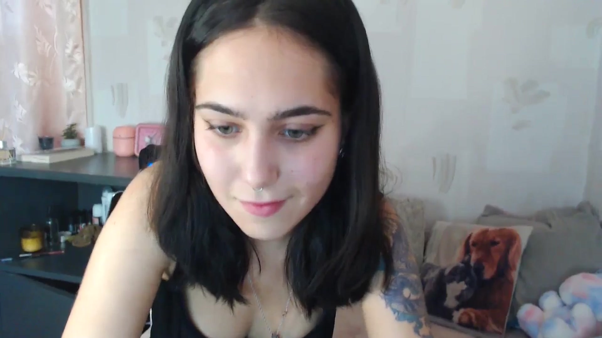 Gallery image thumbnail from Alter3g00's myfreecams stream on, 05/19/2024, 14:19 image 6 of 20