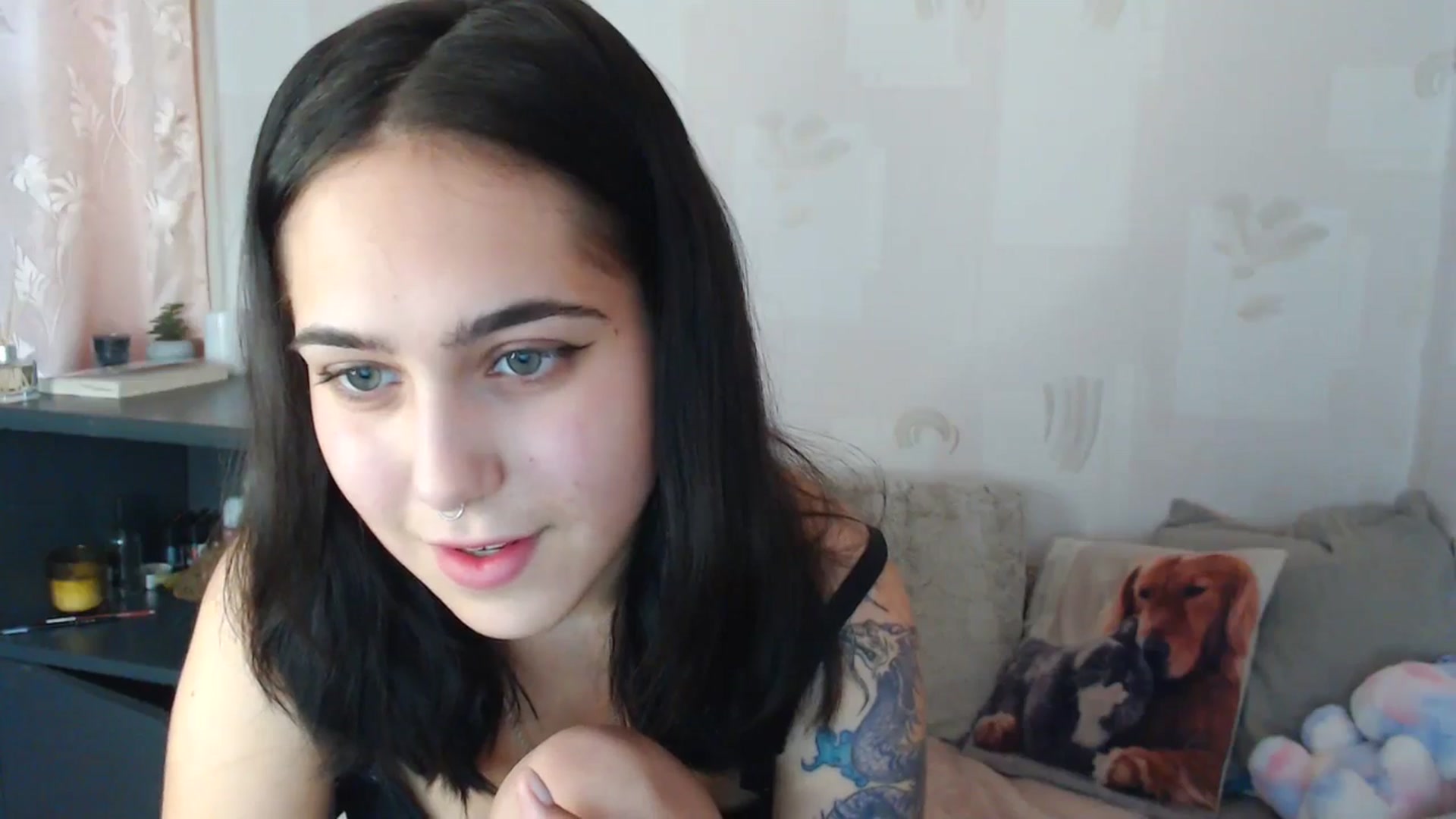 Gallery image thumbnail from Alter3g00's myfreecams stream on, 05/19/2024, 14:19 image 9 of 20