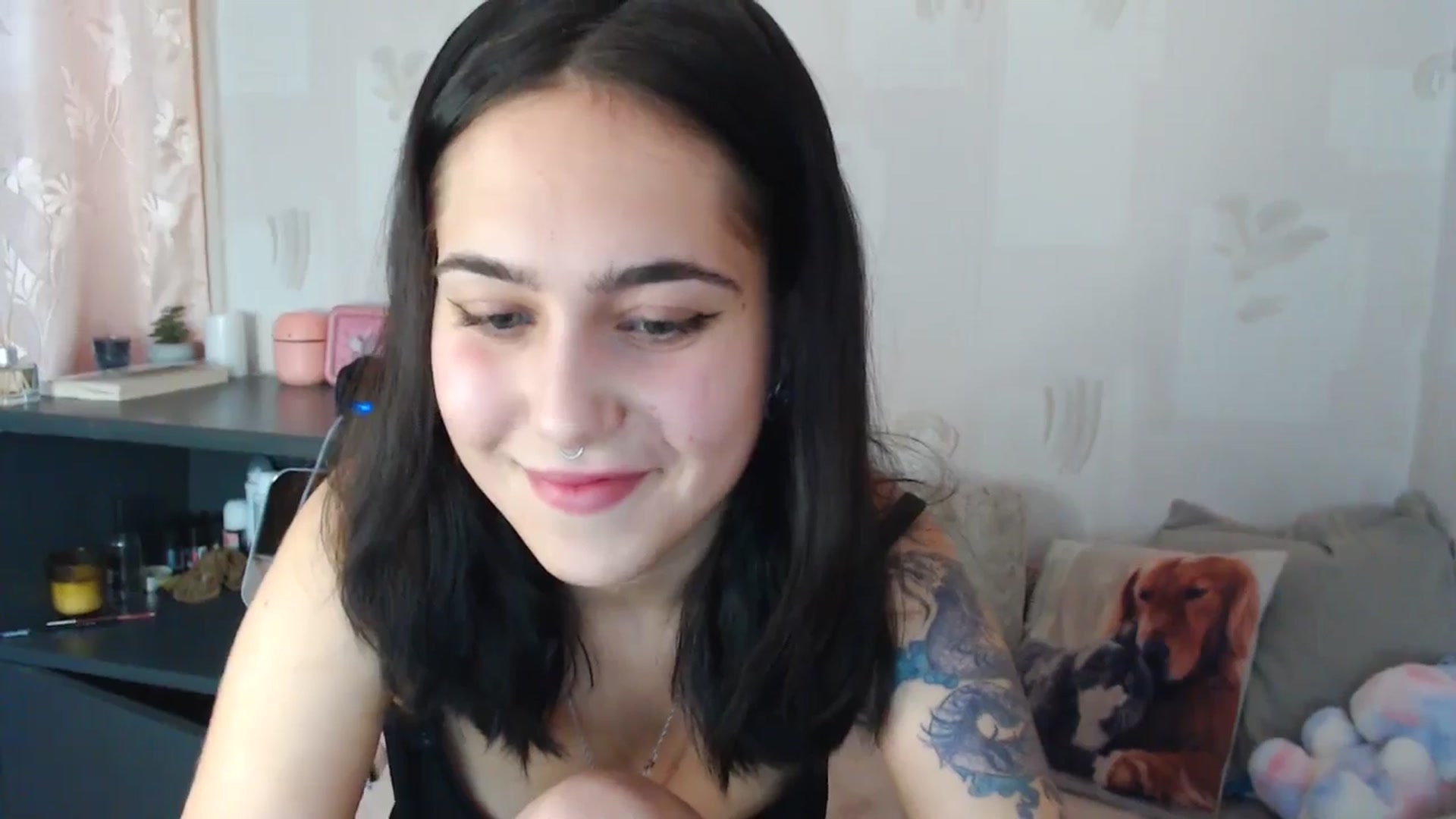 Gallery image thumbnail from Alter3g00's myfreecams stream on, 05/19/2024, 14:19 image 8 of 20