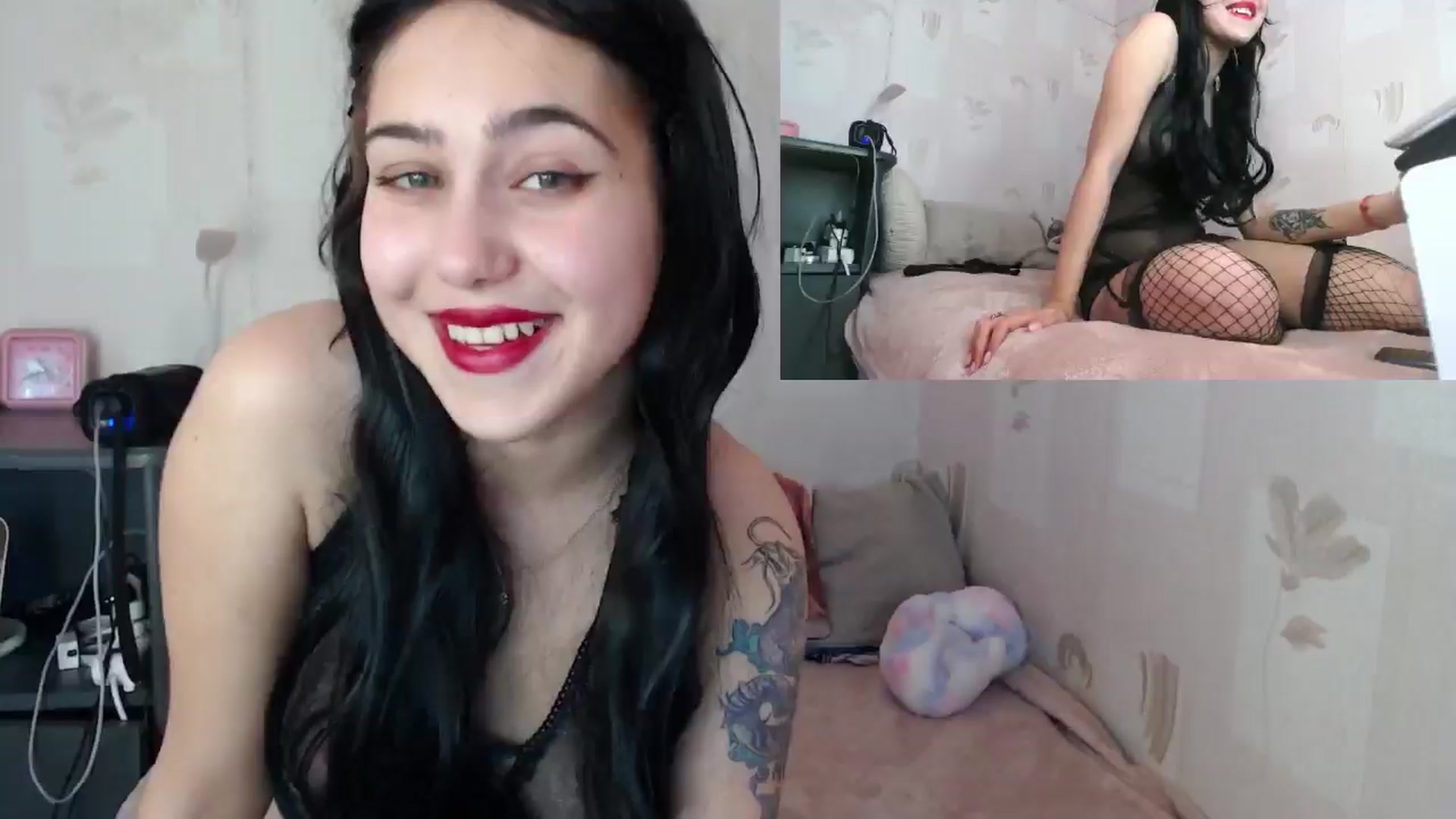 Gallery image thumbnail from Alter3g00's myfreecams stream on, 05/22/2024, 14:30 image 14 of 20