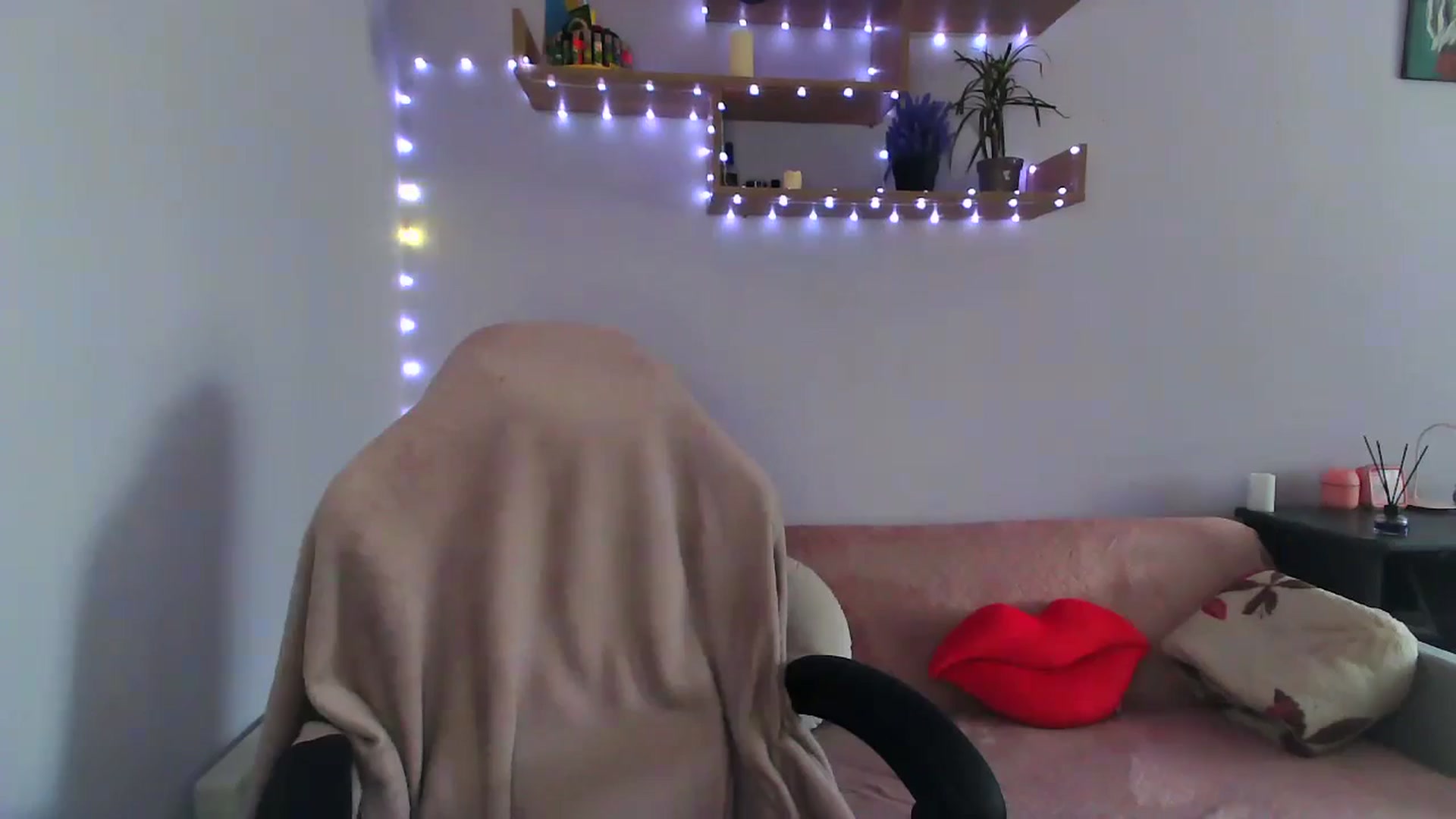 Gallery image thumbnail from Alter3g00's myfreecams stream on, 06/09/2024, 07:28 image 5 of 20