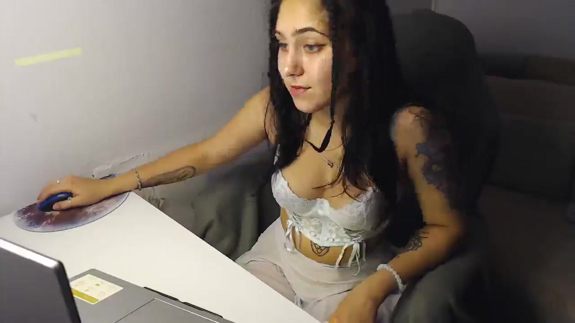 Gallery image thumbnail from Alter3g00's myfreecams stream on, 07/19/2025, 18:41 image 11 of 20