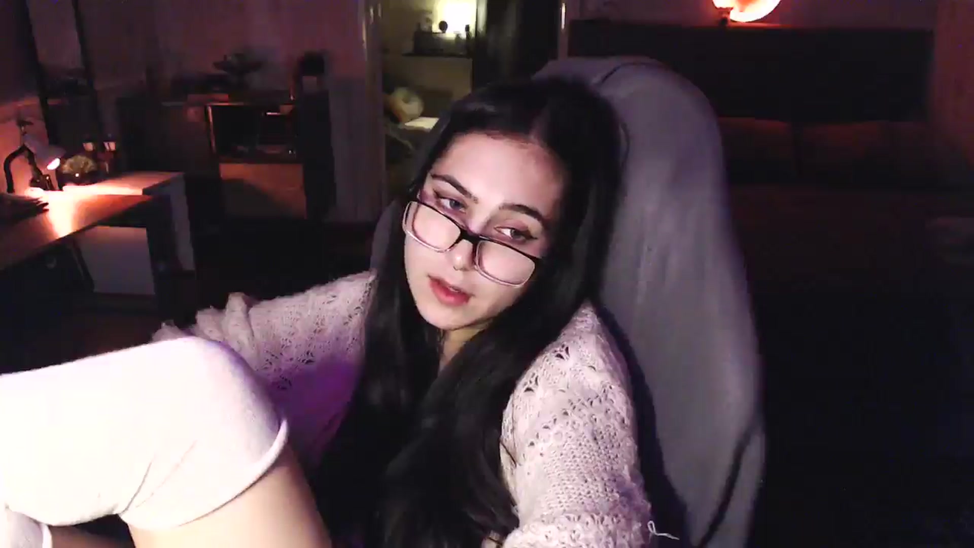 Gallery image thumbnail from Alter3g00's myfreecams stream on, 01/26/2026, 19:40 image 6 of 20