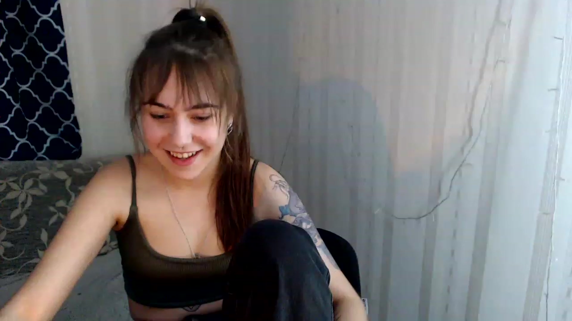 Gallery image thumbnail from Alter3go's myfreecams stream on, 04/16/2023, 09:58 image 10 of 20