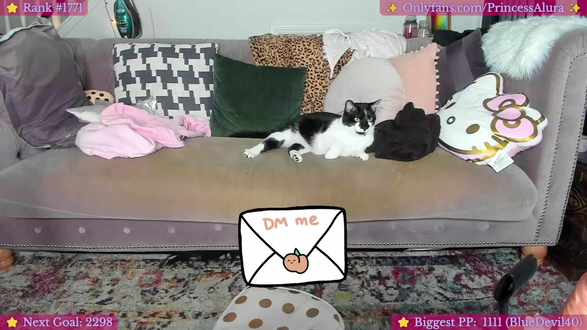 Gallery image thumbnail from Aluraa_'s myfreecams stream on, 01/20/2023, 23:26 image 11 of 20