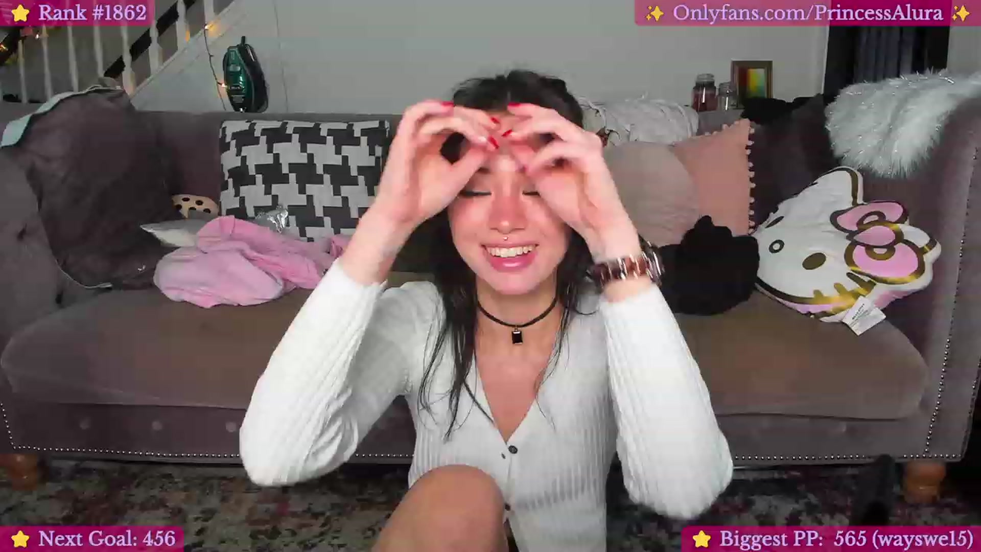 Gallery image thumbnail from Aluraa_'s myfreecams stream on, 01/20/2023, 23:26 image 7 of 20