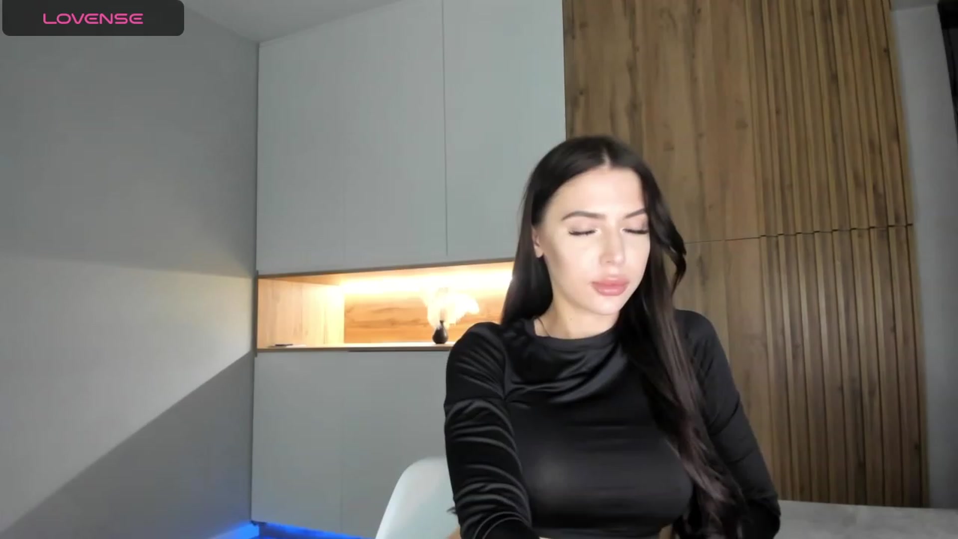 Gallery image thumbnail from AlwaysKate's myfreecams stream on, 11/29/2023, 19:37 image 7 of 20