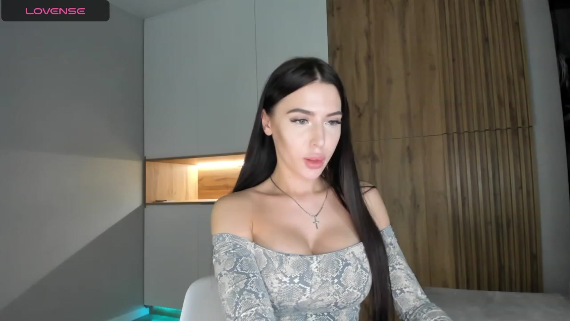 Gallery image thumbnail from AlwaysKate's myfreecams stream on, 11/30/2023, 21:04 image 17 of 20