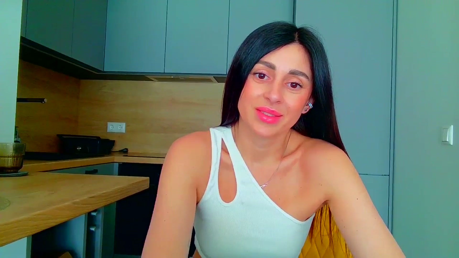 Gallery image thumbnail from Always_Fun_'s myfreecams stream on, 03/07/2026, 12:48 image 4 of 20