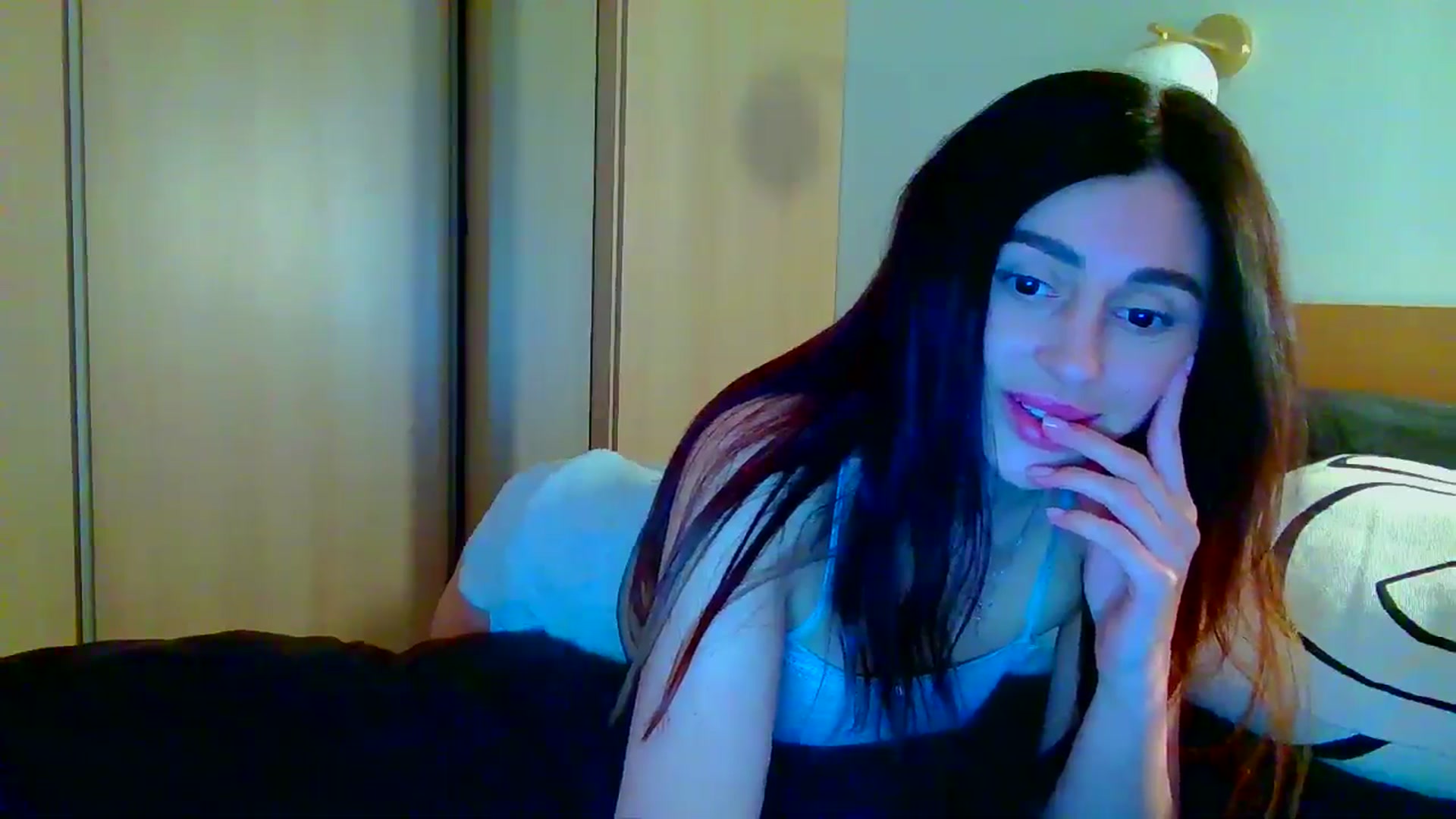 Gallery image thumbnail from Always_Fun_'s myfreecams stream on, 04/06/2026, 16:06 image 14 of 20