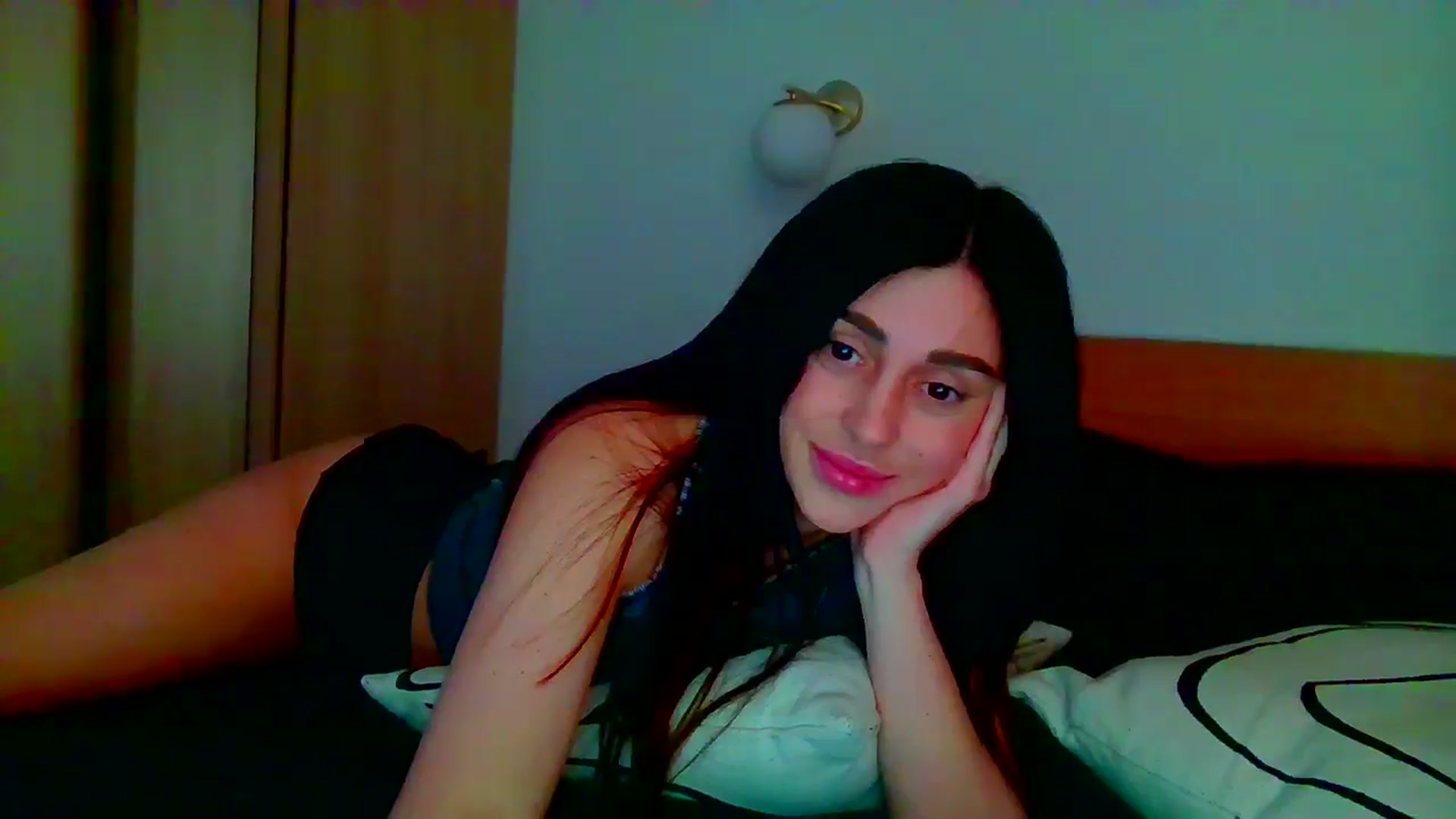 Gallery image thumbnail from Always_Fun_'s myfreecams stream on, 04/08/2026, 16:53 image 15 of 20
