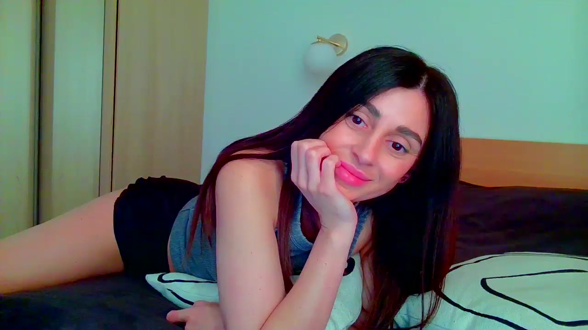 Gallery image thumbnail from Always_Fun_'s myfreecams stream on, 04/08/2026, 16:53 image 6 of 20