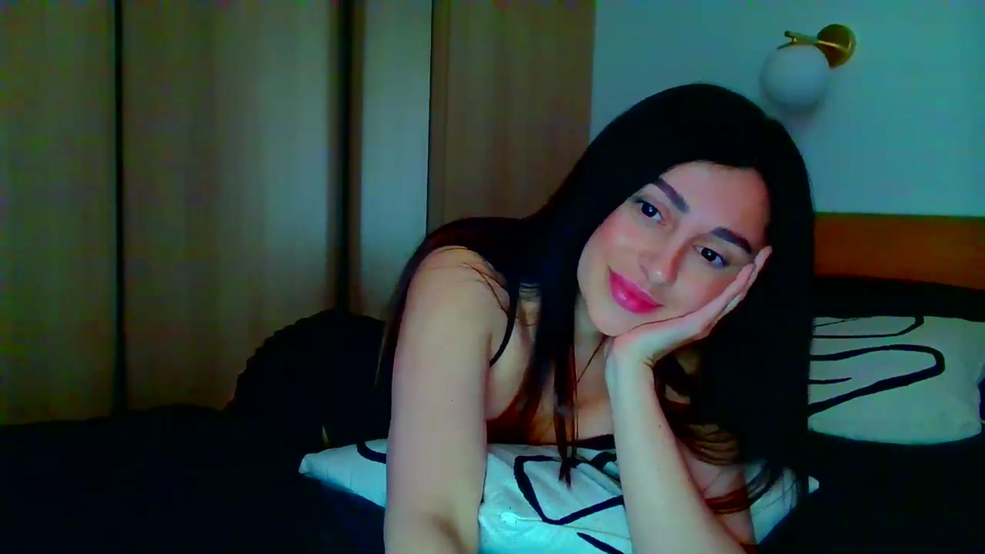 Gallery image thumbnail from Always_Fun_'s myfreecams stream on, 04/19/2026, 13:12 image 19 of 20