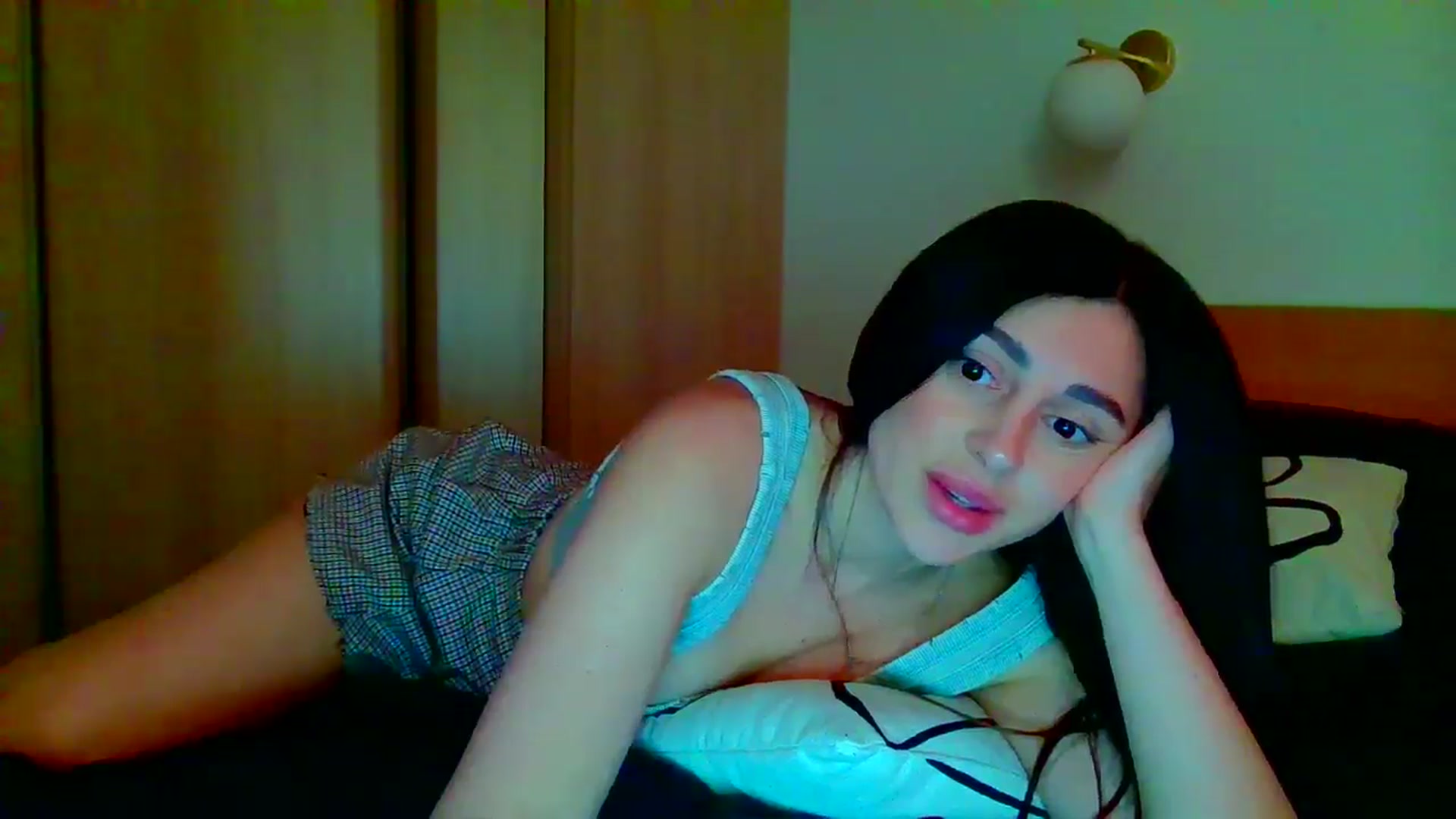 Gallery image thumbnail from Always_Fun_'s myfreecams stream on, 04/19/2026, 17:50 image 9 of 20