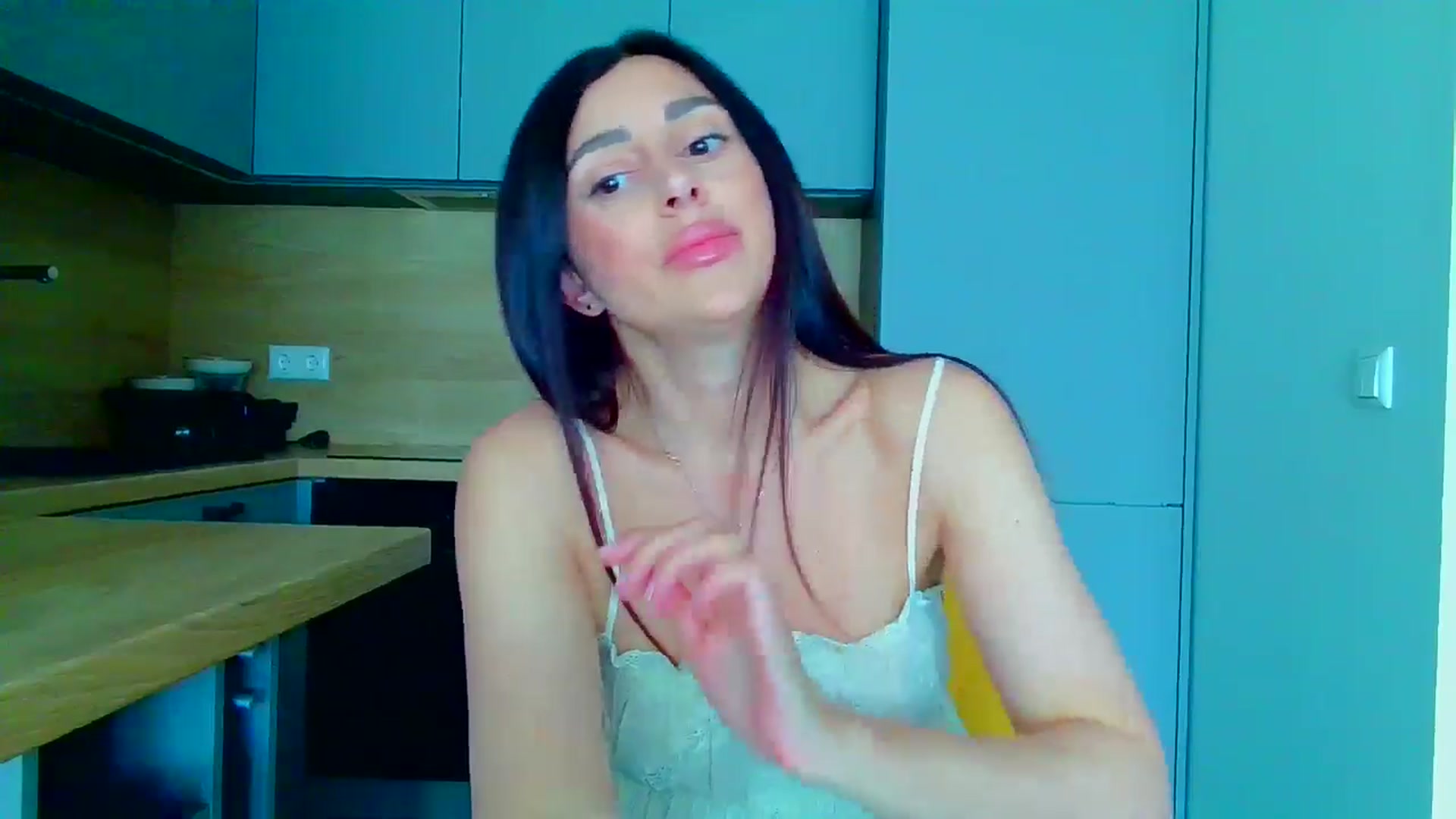 Gallery image thumbnail from Always_Fun_'s myfreecams stream on, 04/25/2026, 10:14 image 16 of 20