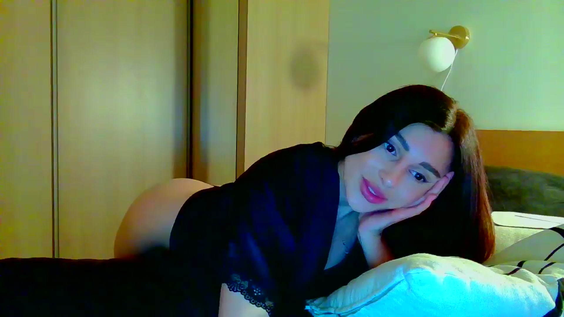 Gallery image thumbnail from Always_Fun_'s myfreecams stream on, 04/25/2026, 16:27 image 6 of 20