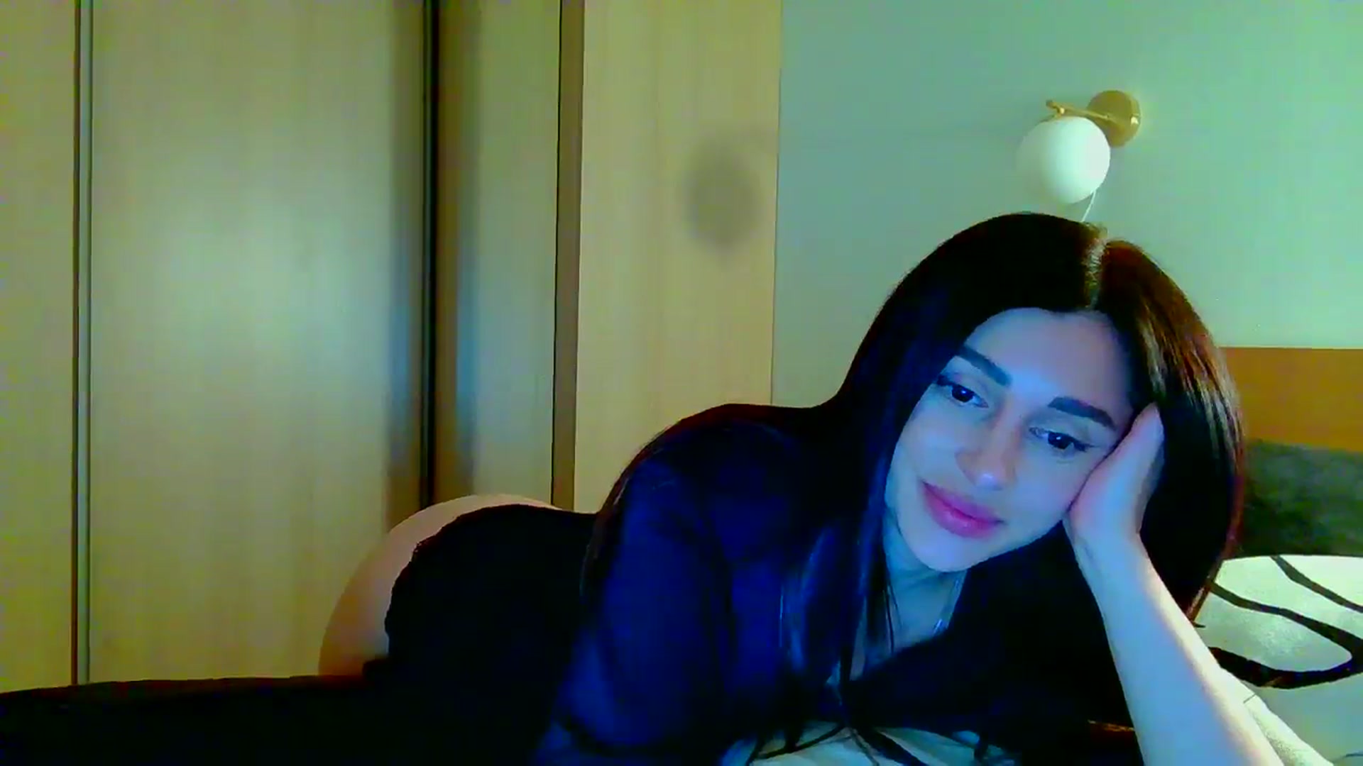 Gallery image thumbnail from Always_Fun_'s myfreecams stream on, 04/25/2026, 16:27 image 16 of 20