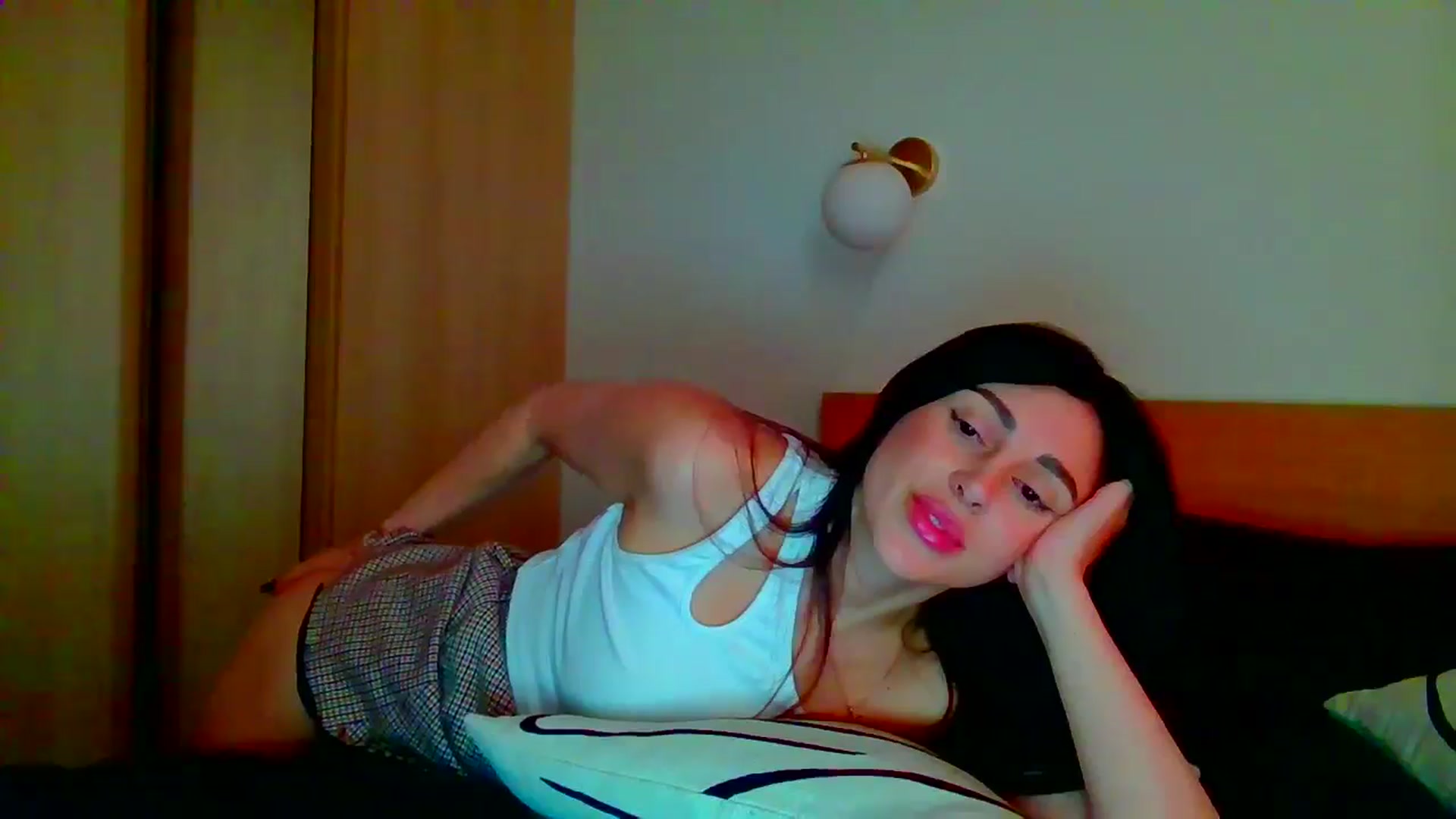Gallery image thumbnail from Always_Fun_'s myfreecams stream on, 05/05/2026, 16:06 image 7 of 20
