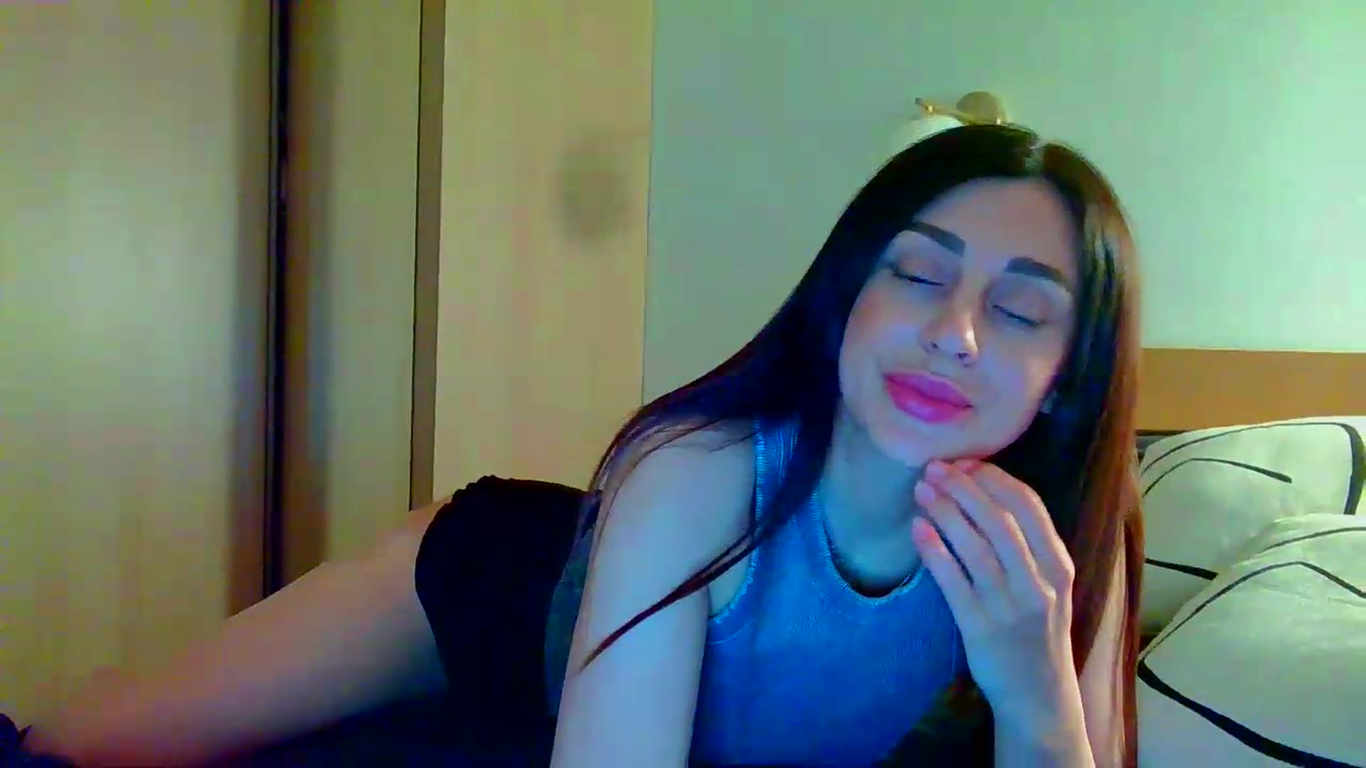 Gallery image thumbnail from Always_Fun_'s myfreecams stream on, 05/12/2026, 17:06 image 13 of 20