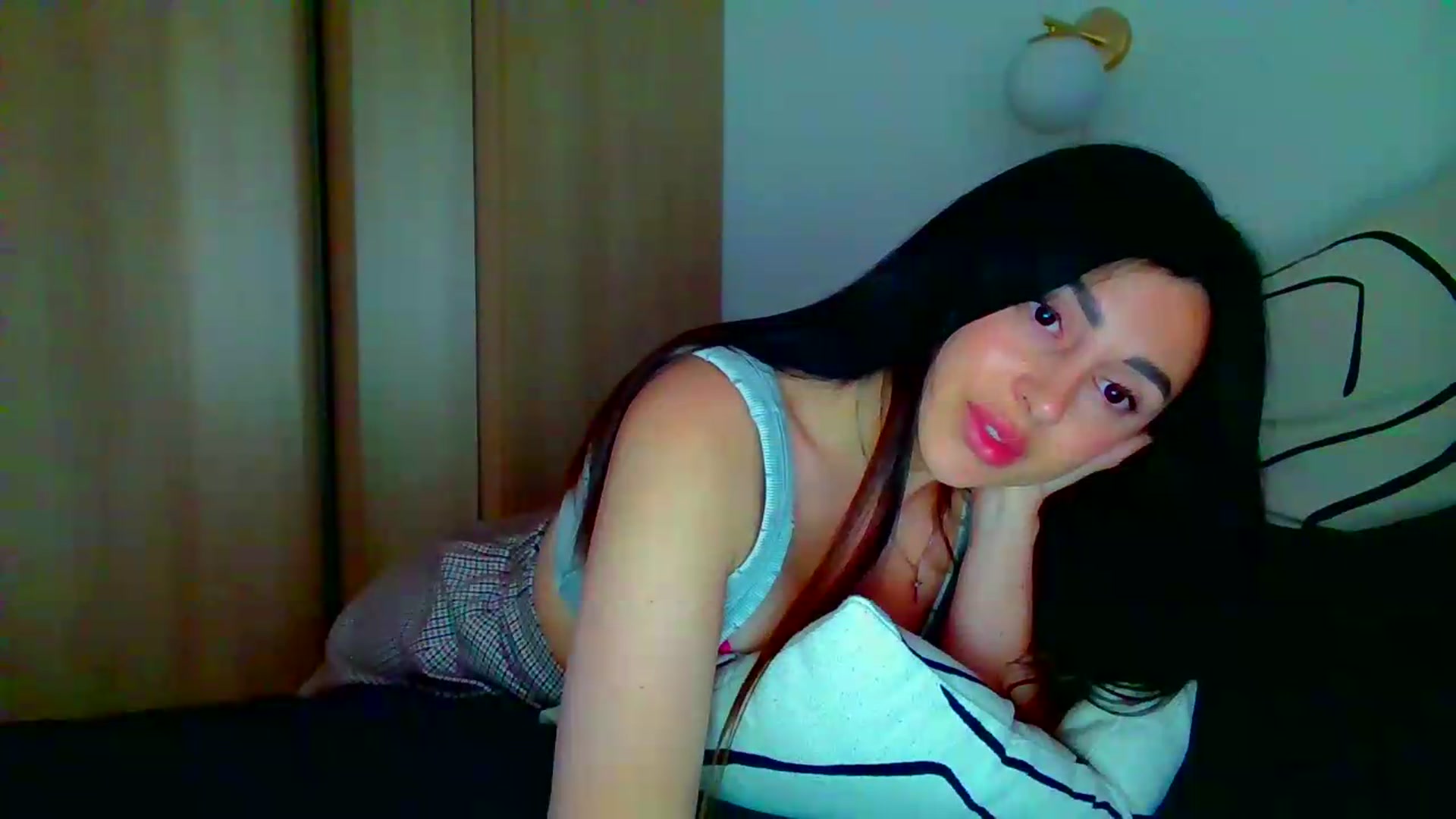 Gallery image thumbnail from Always_Fun_'s myfreecams stream on, 06/13/2026, 16:39 image 12 of 20