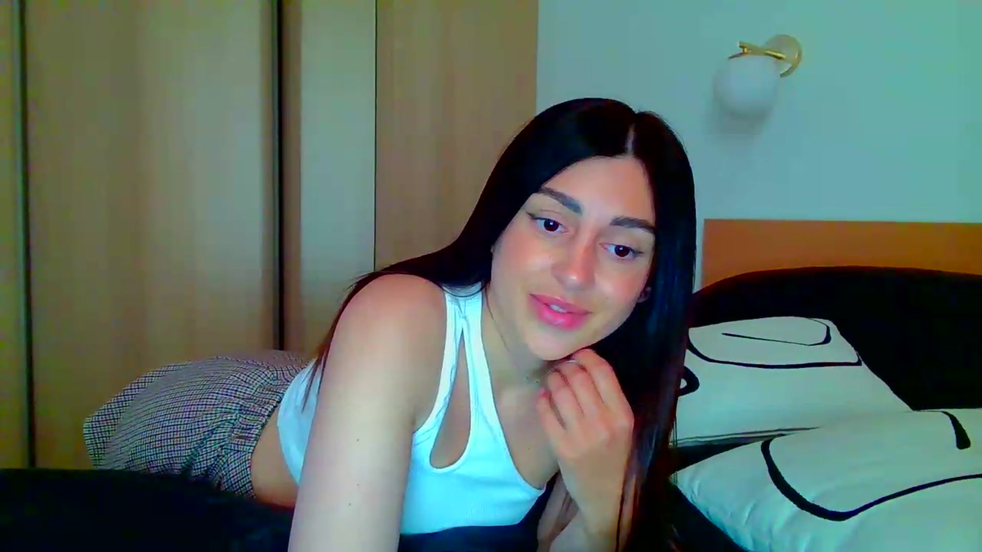 Gallery image thumbnail from Always_Fun_'s myfreecams stream on, 07/06/2026, 17:17 image 4 of 20