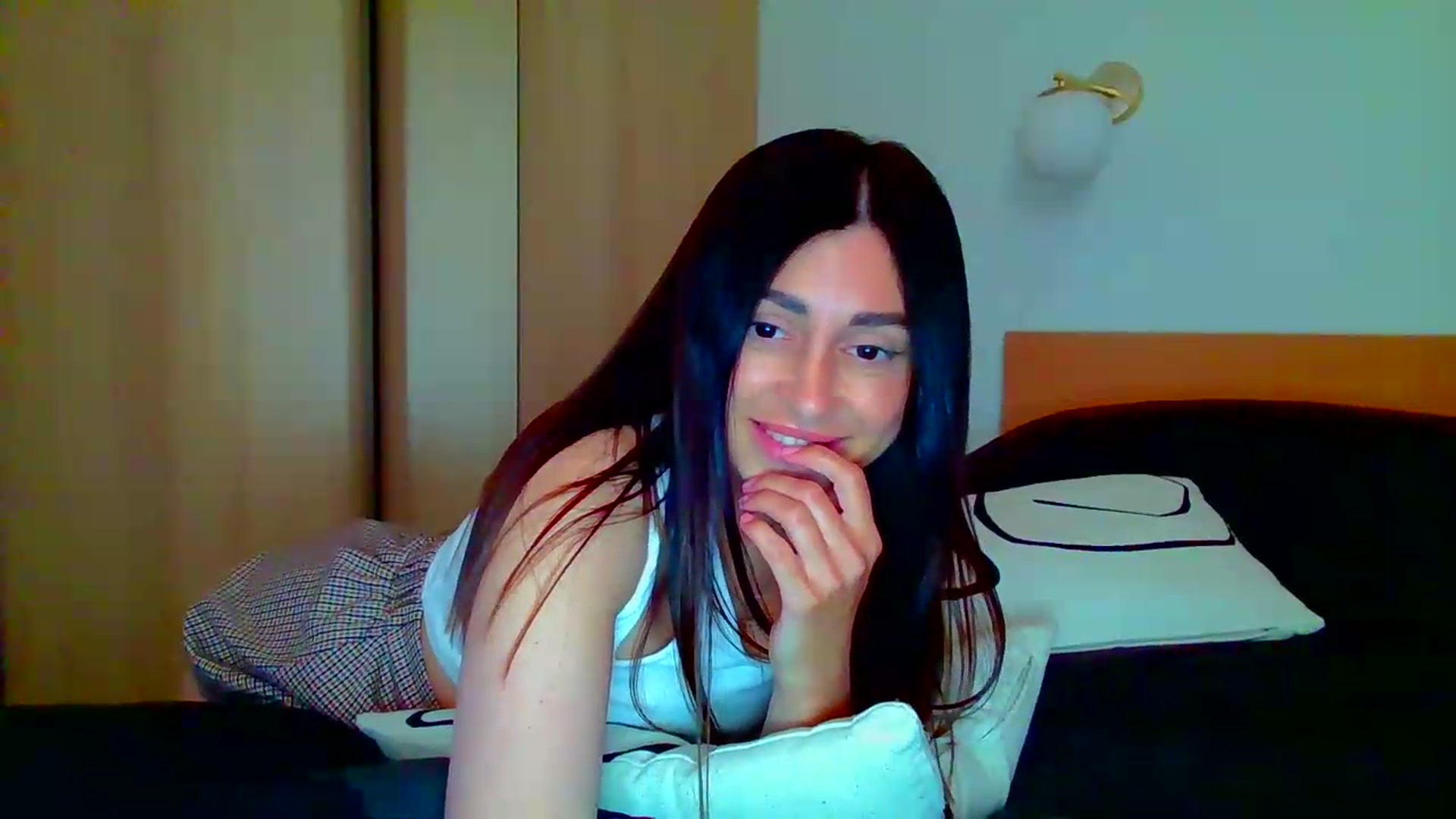 Gallery image thumbnail from Always_Fun_'s myfreecams stream on, 07/06/2026, 17:17 image 17 of 20