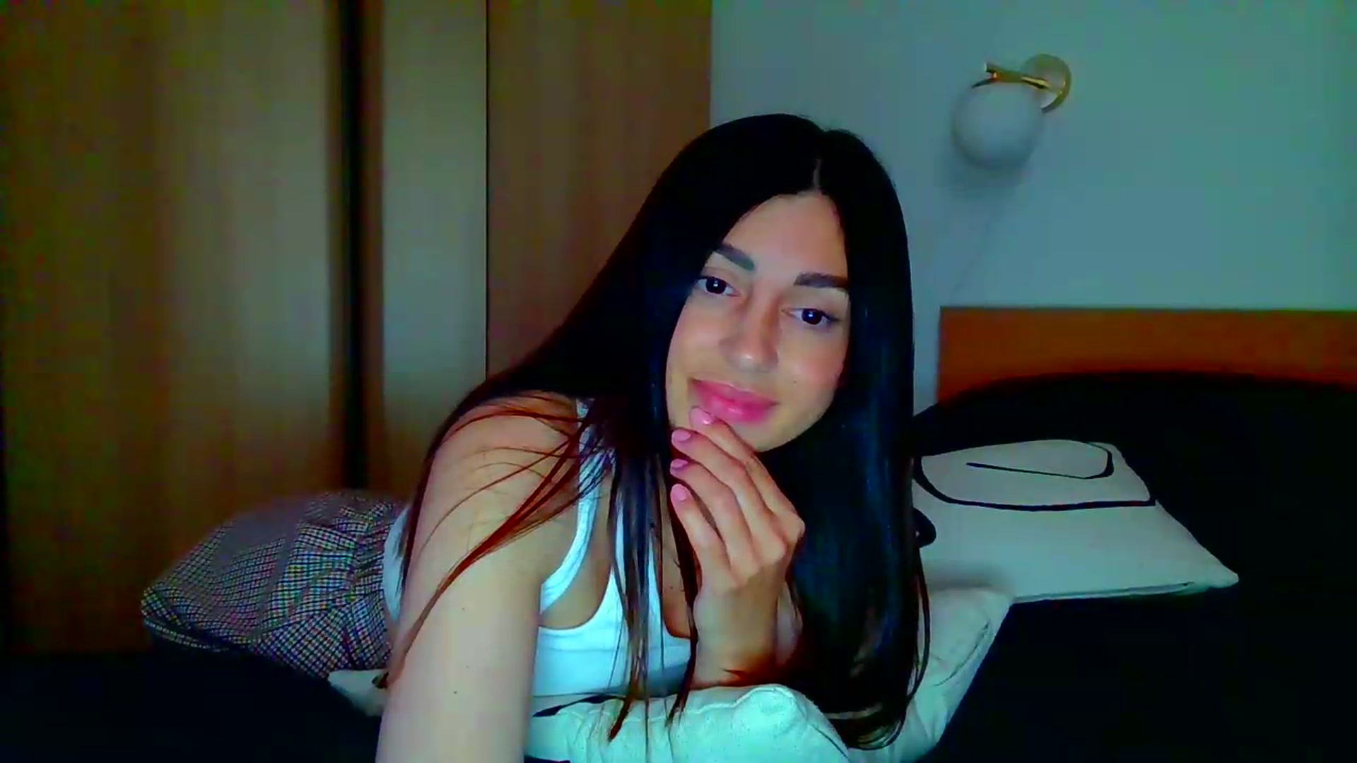 Gallery image thumbnail from Always_Fun_'s myfreecams stream on, 07/06/2026, 17:17 image 16 of 20