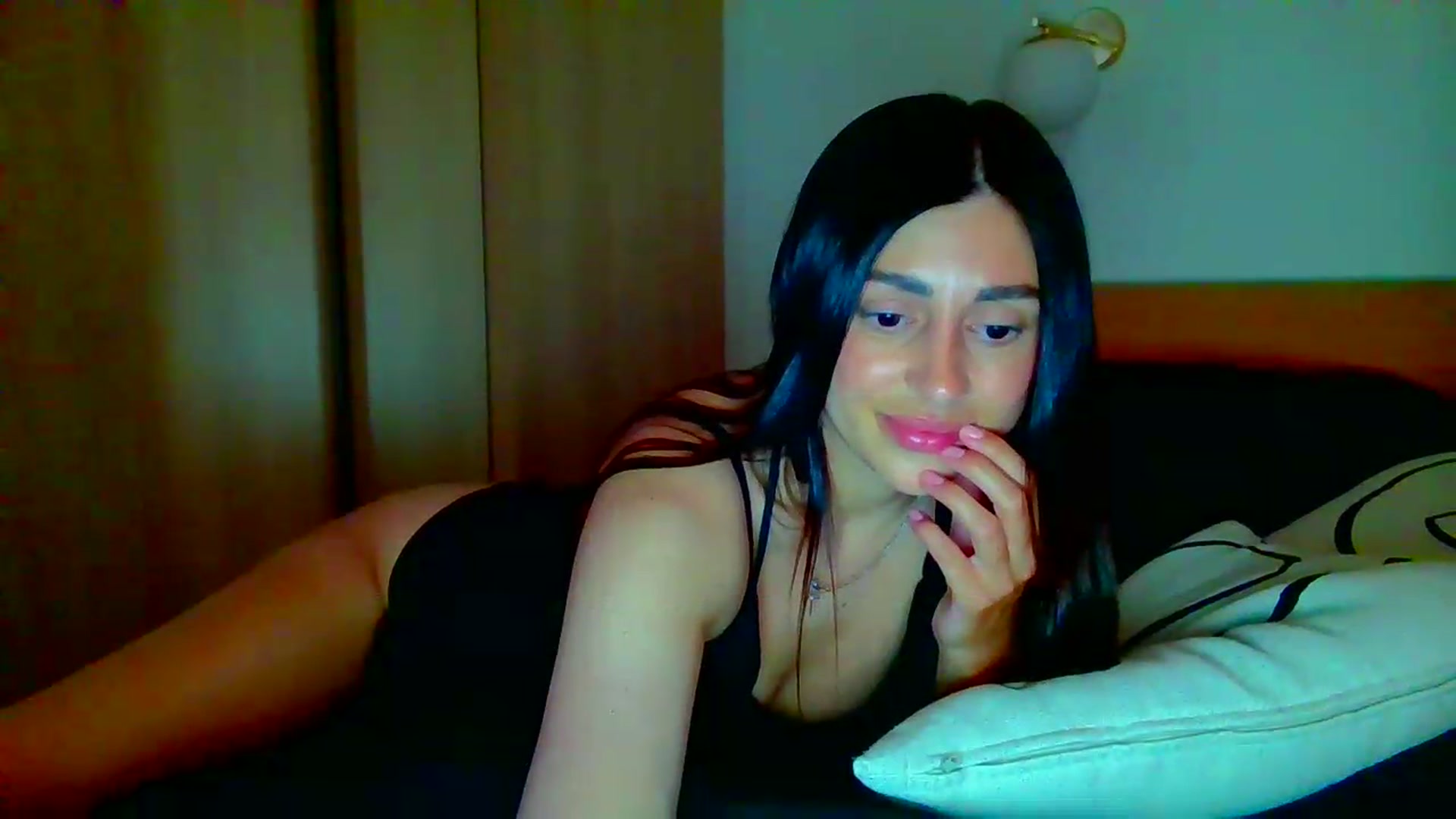 Gallery image thumbnail from Always_Fun_'s myfreecams stream on, 07/19/2026, 17:49 image 12 of 20